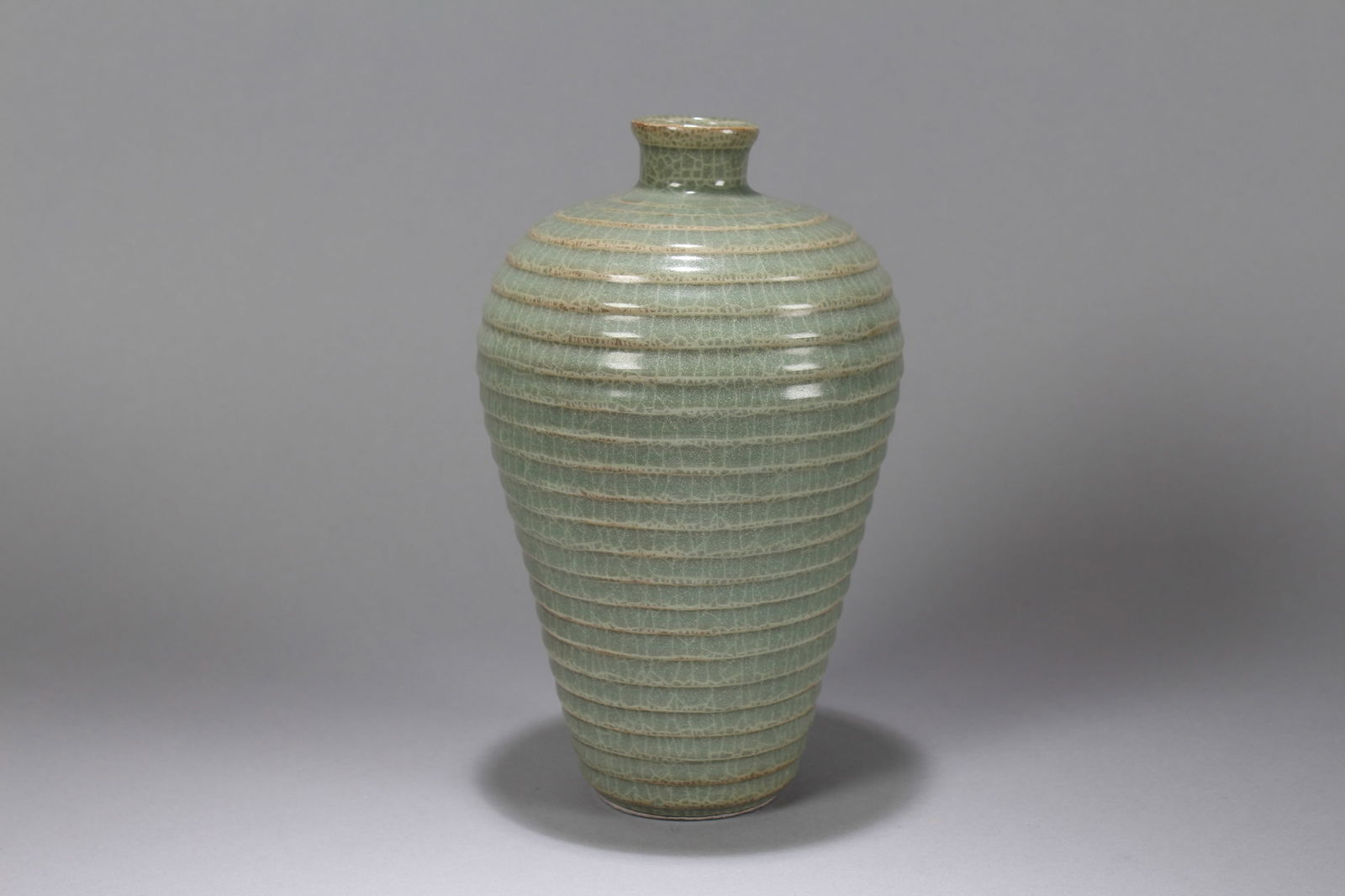A Chinese Crack-Fortune Porcelain Vase (1 of 5)