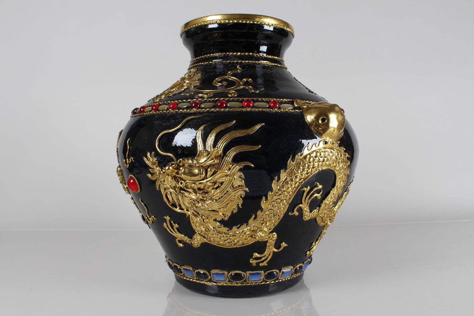 A Chinese Dragon-decorating Plated Porcelain Fortune Vase: A Chinese Dragon-decorating Plated Porcelain Fortune Vase . Height: 14 (inch).