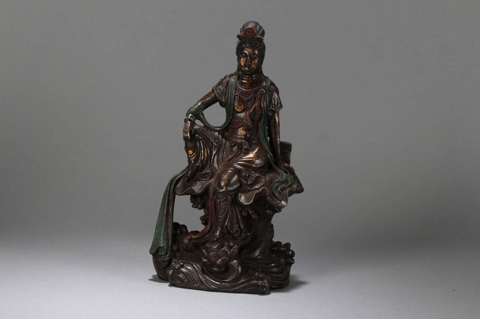 A Chinese Religious Fortune Guanyin Statue (1 of 6)