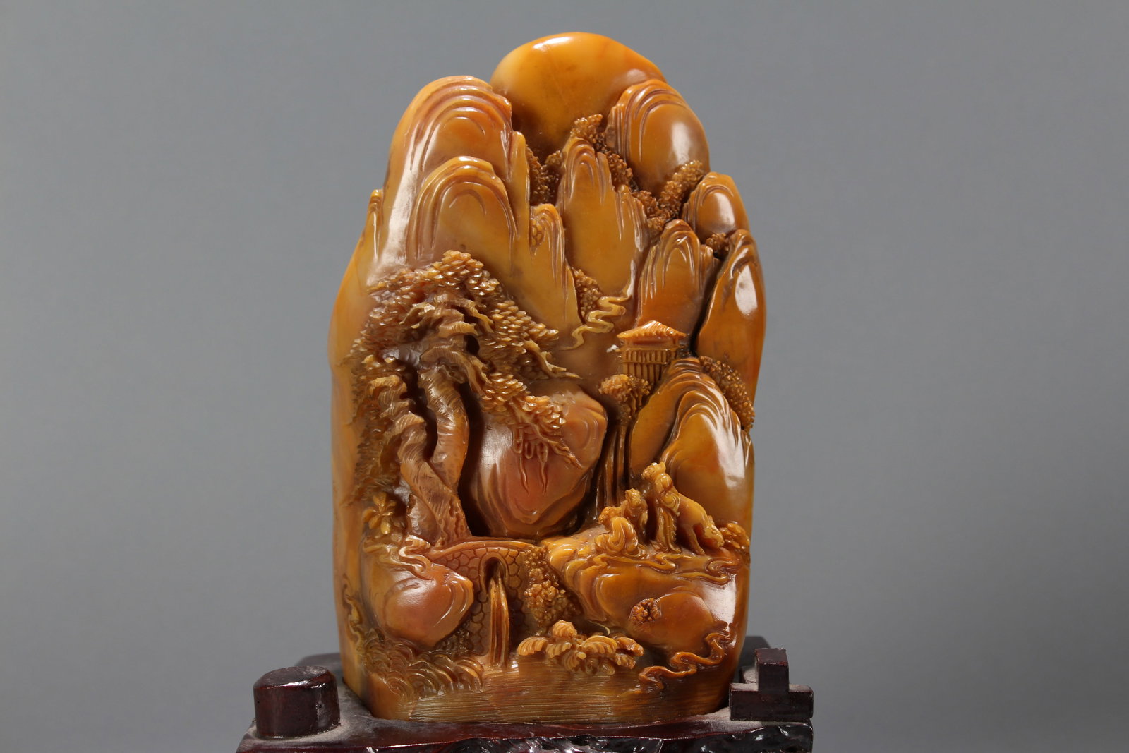 A Chinese Massive Blue and White Dragon-decorating Fortune Plate - 6