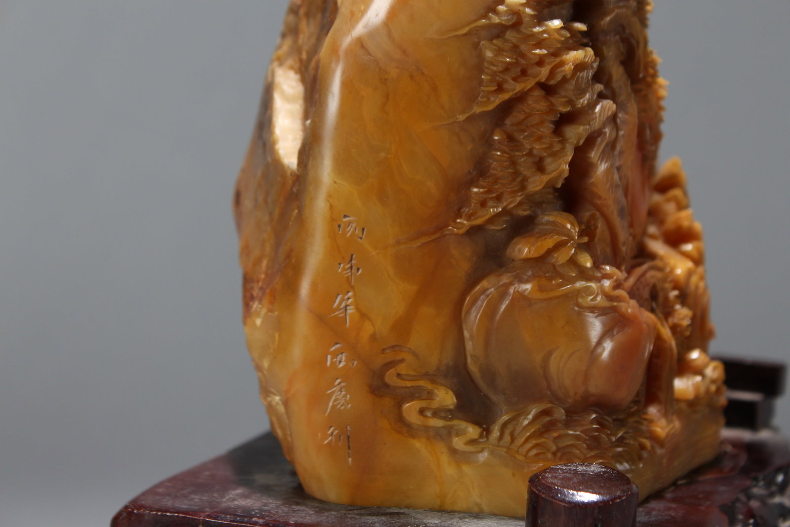 A Chinese Massive Blue and White Dragon-decorating Fortune Plate - 7