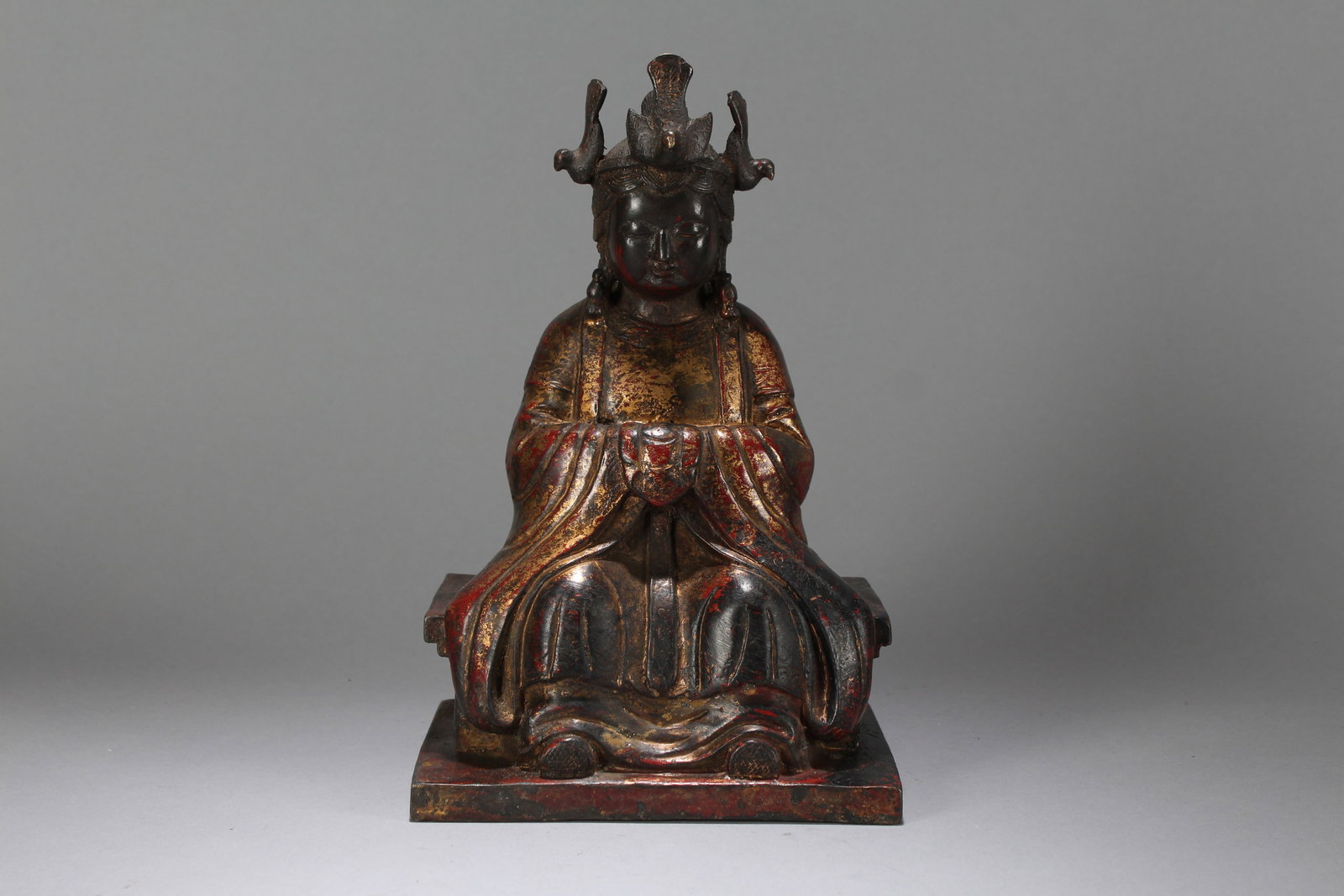 A Chinese Anicent-framing Religious Fortune Buddha Statue: A Chinese Anicent-framing Religious Fortune Buddha Statue. Height : 9.75 (inch). Width : 6.25 (inch). Length : 4.5 (inch).