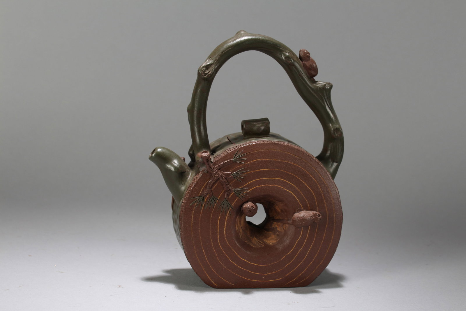 A Chinese Nature-sceen Fortune Tea Pot: A Chinese Nature-sceen Fortune Tea Pot. Height : 7.75 (inch). Width : 6 (inch).