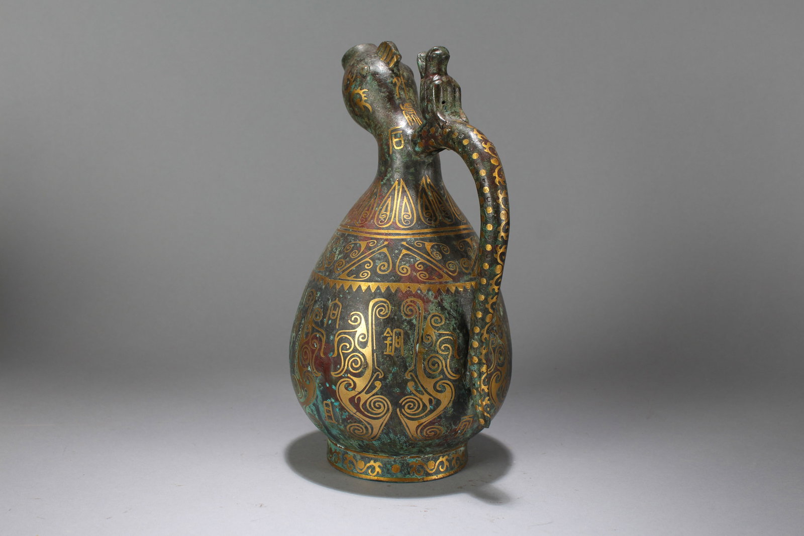 A Chinese Anicent-framing Bronze Vessel - 3