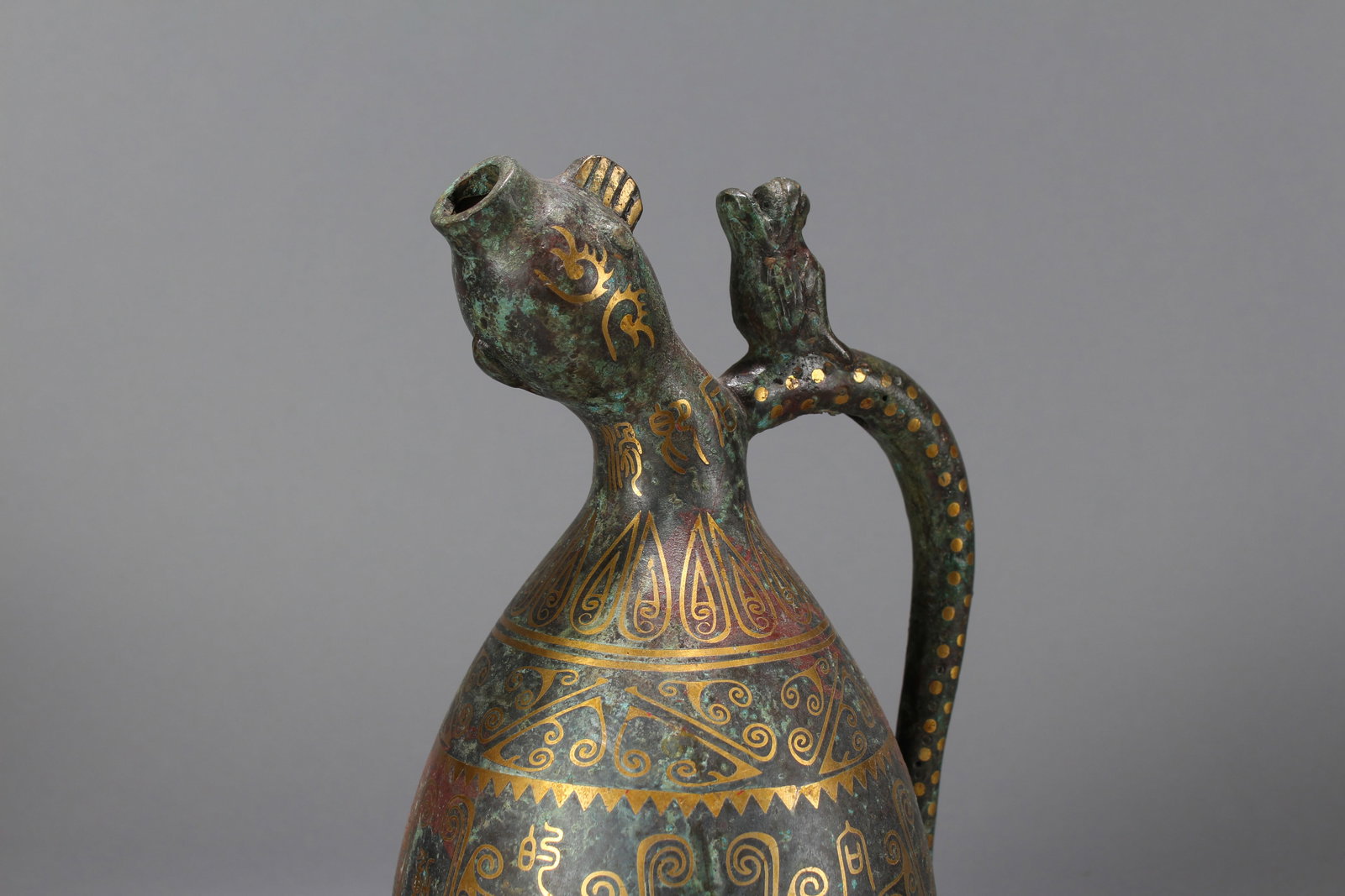 A Chinese Anicent-framing Bronze Vessel - 4