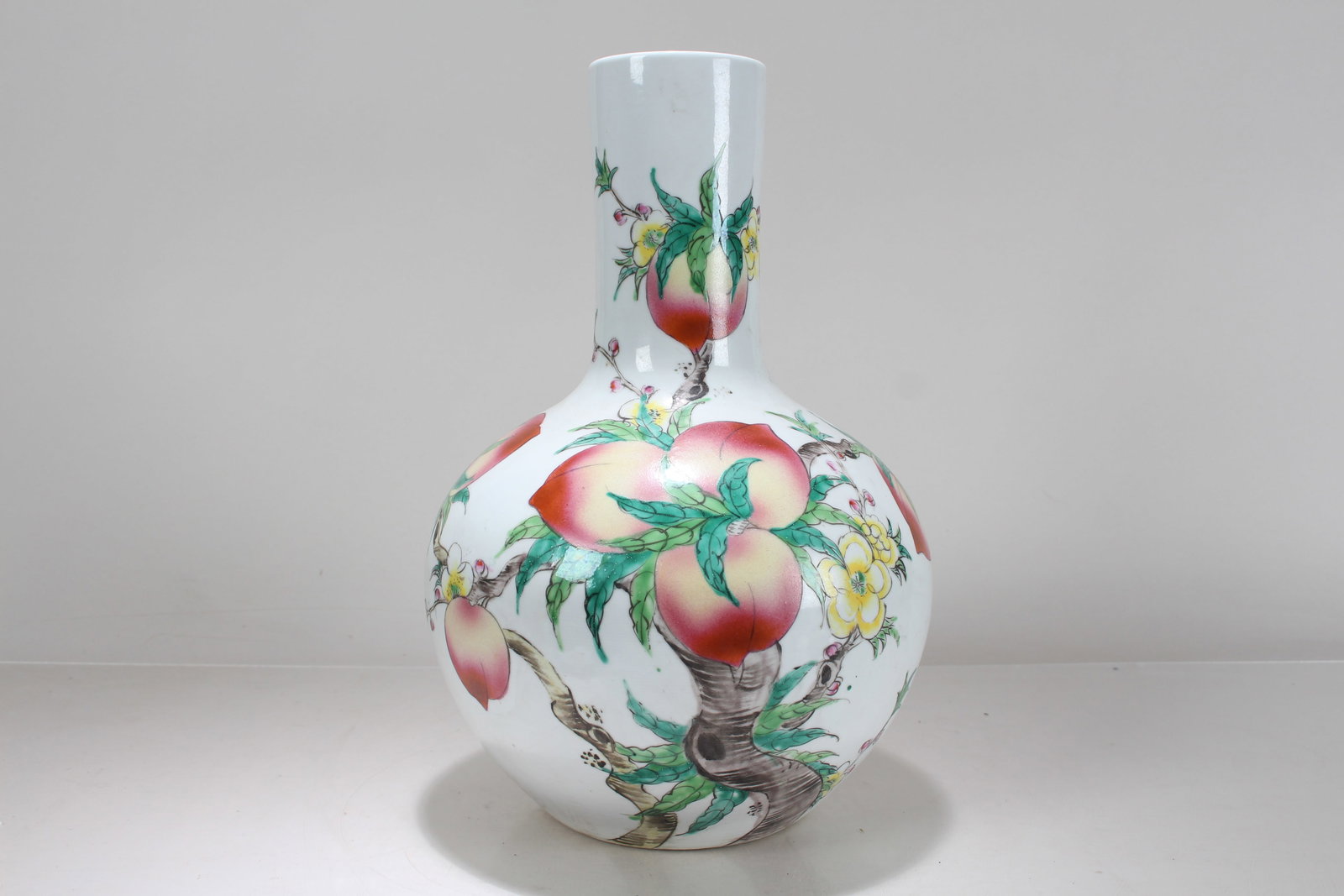 A Chinese Peach-fortune Porcelain Vase: A Chinese Peach-fortune Porcelain Vase . Height: 13 (inch).