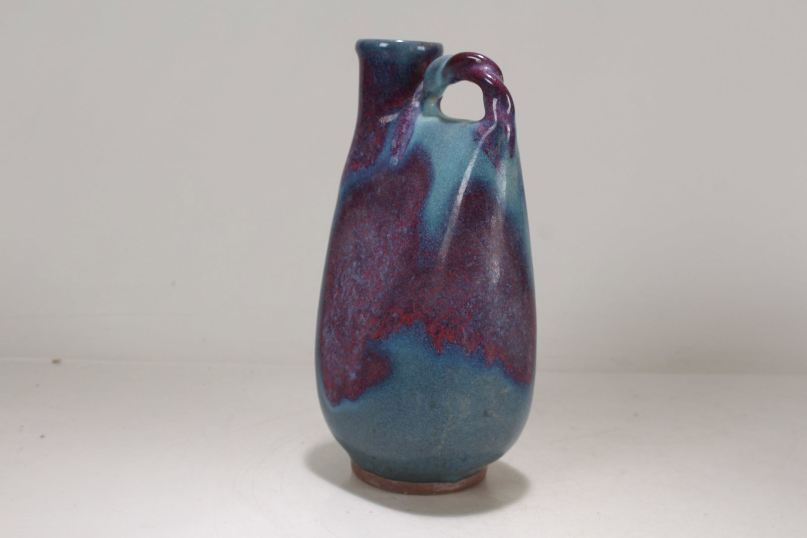 A Chinese Ryu-jun Porcelain Fortune Vase - 3