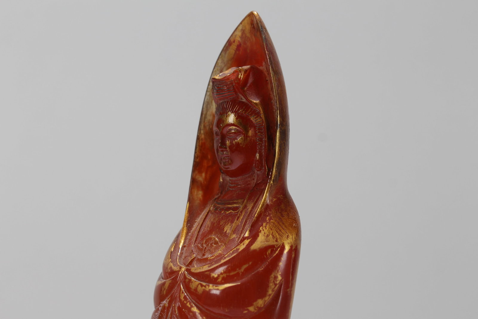 A Chinese Religious Guanyin Statue - 5