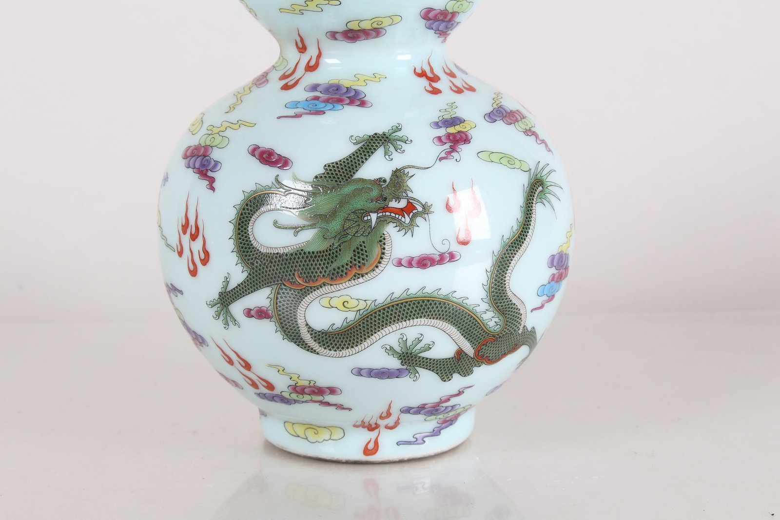 A Chinese Porcelain Fortune Vase - 2
