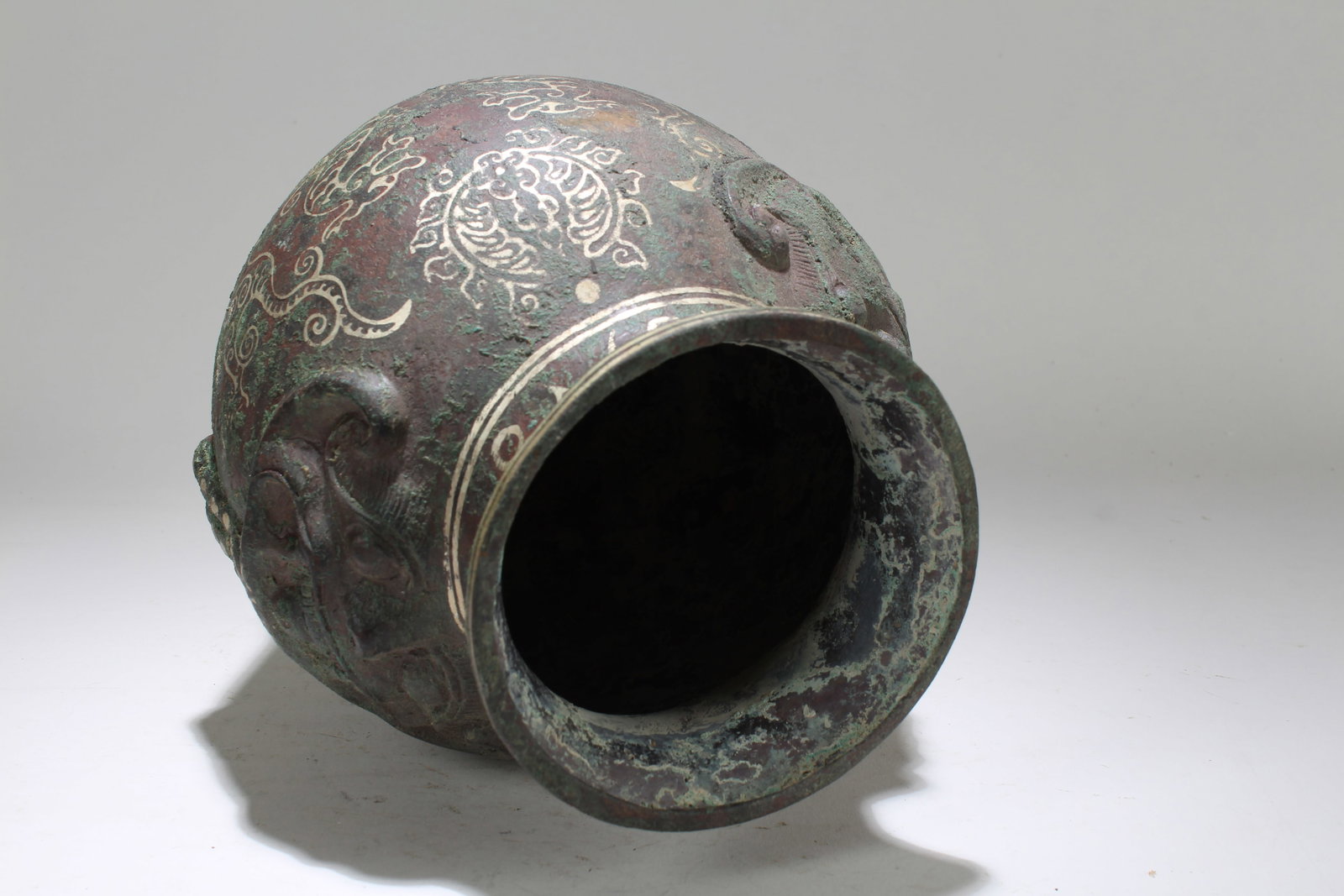 Chinese Bronze Vessel - 4