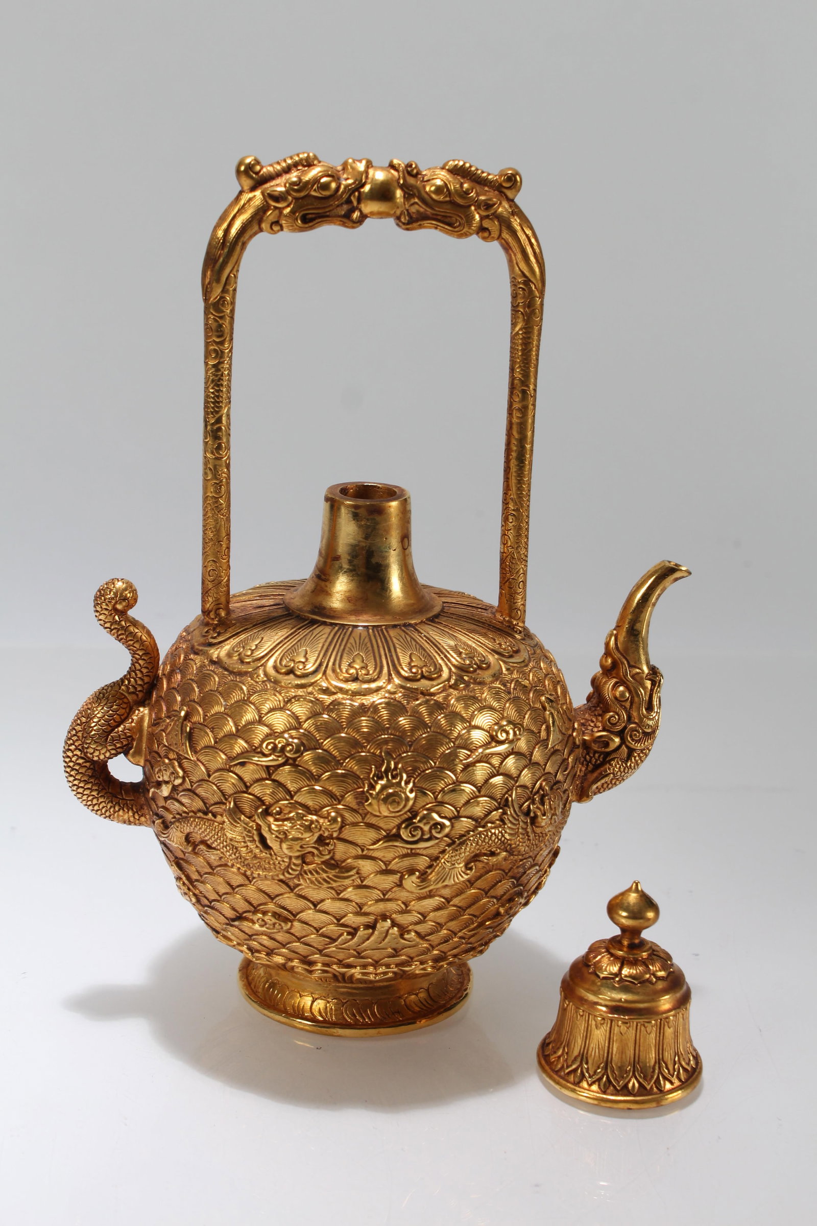 A Chinese High-handled Fortune Gilt Tea Pot - 6