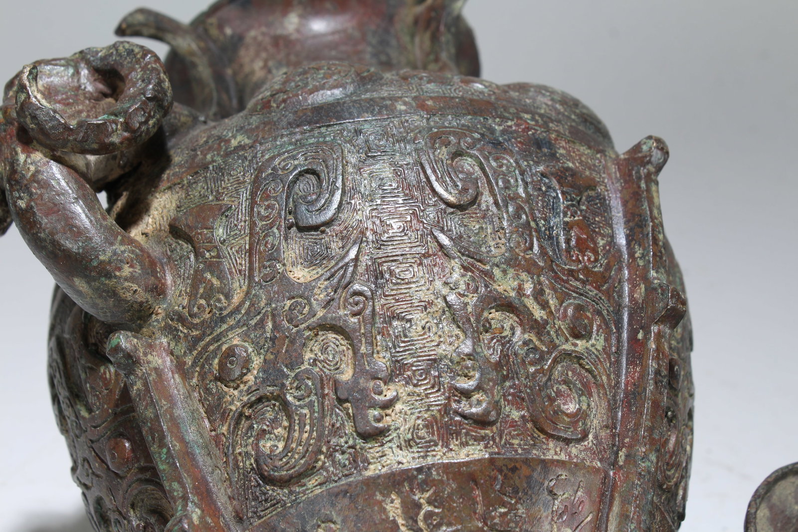 Chinese Bronze Vessel - 7