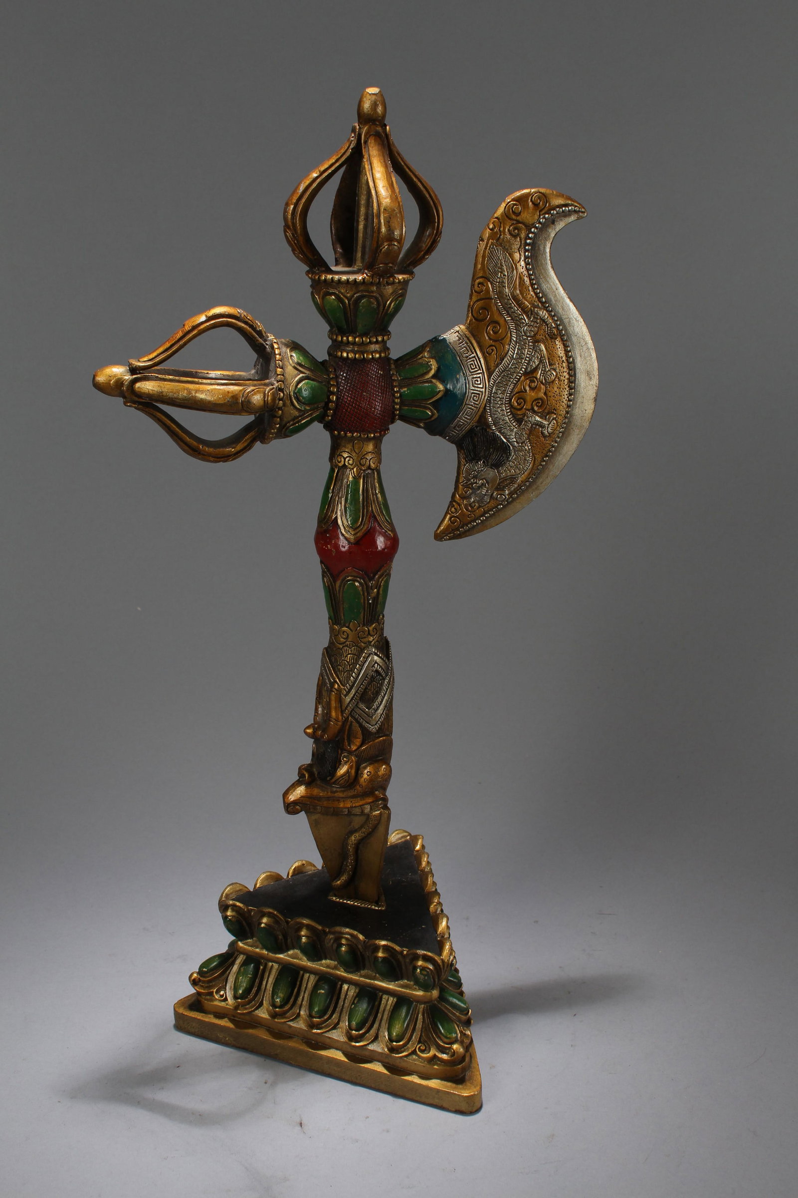 A Tibetan Religious Fortune Statue - 6