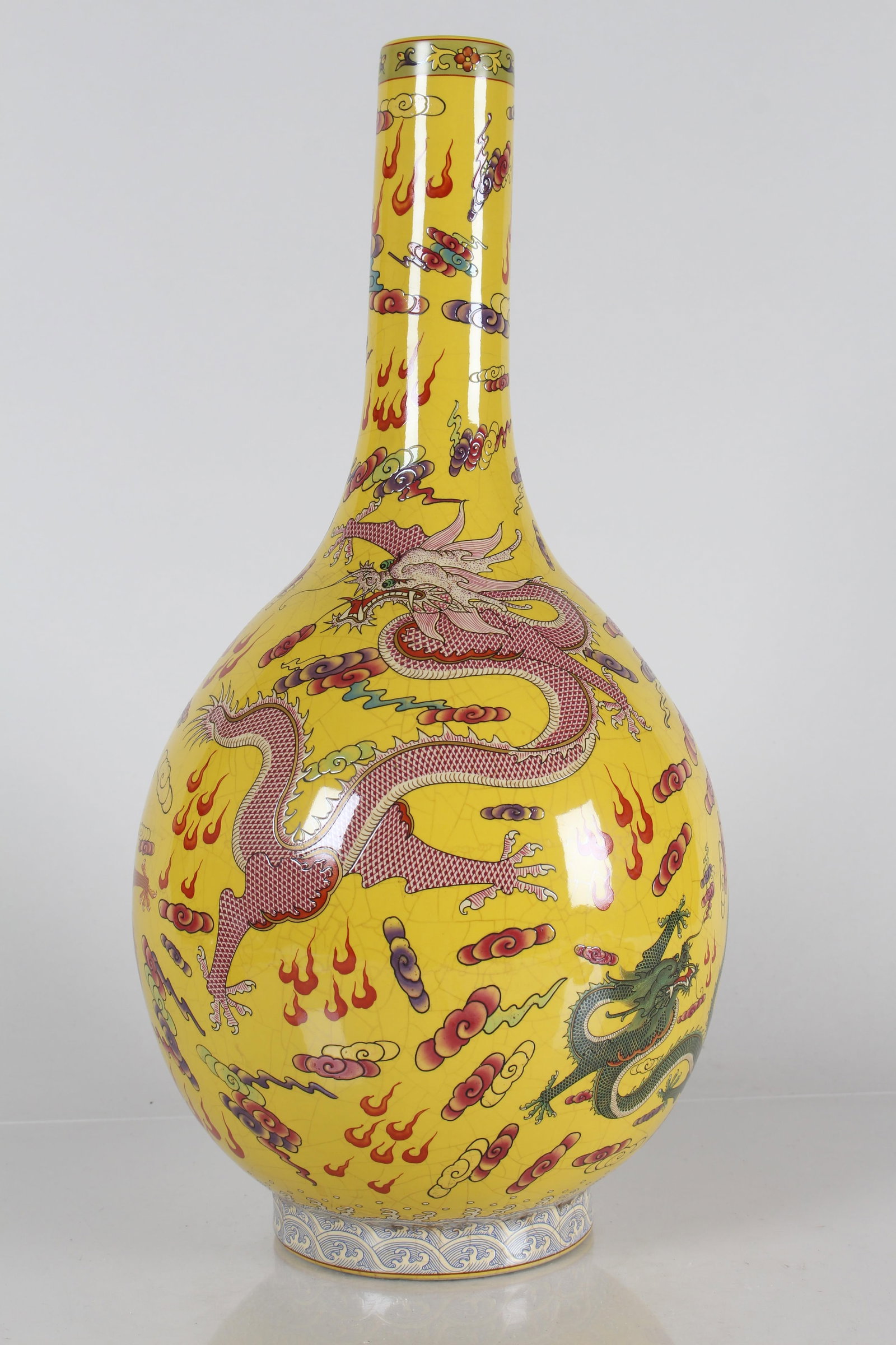 A Chinese Dragon-decorating Narrow-opening Porcelain Fortune Vase: A Chinese Dragon-decorating Narrow-opening Porcelain Fortune Vase . Height: 17.25 (inch).