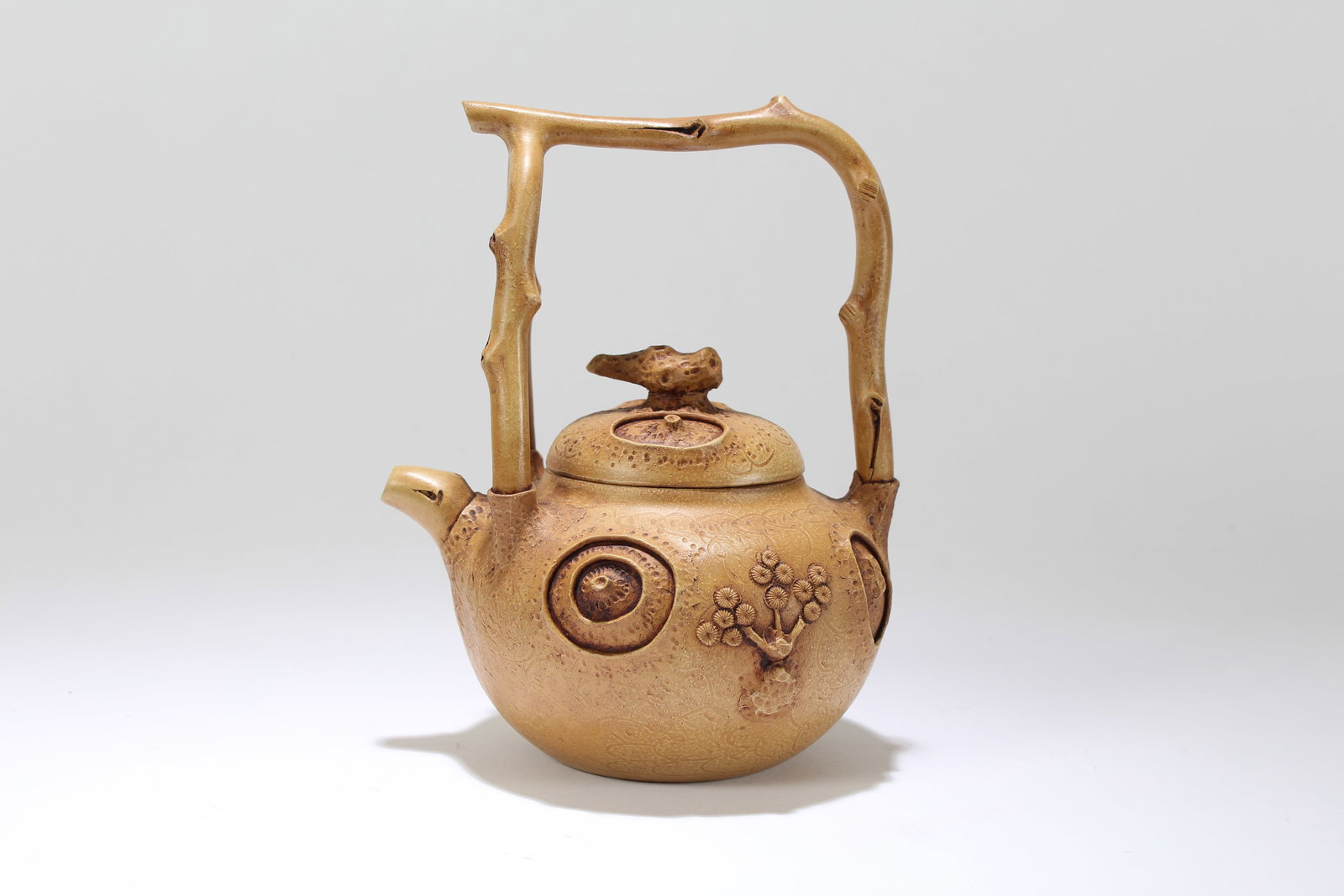 A Chinese Peanut-fortune High-handled Tea Pot (1 of 7)