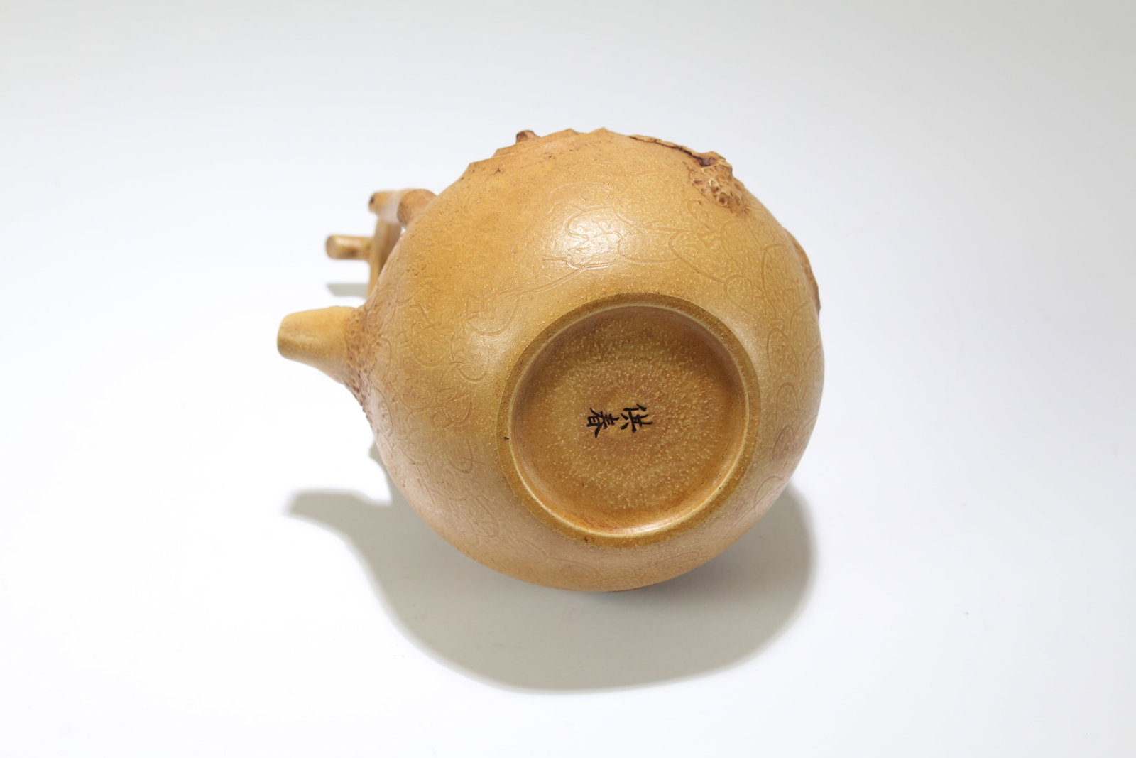 A Chinese Peanut-fortune High-handled Tea Pot - 6