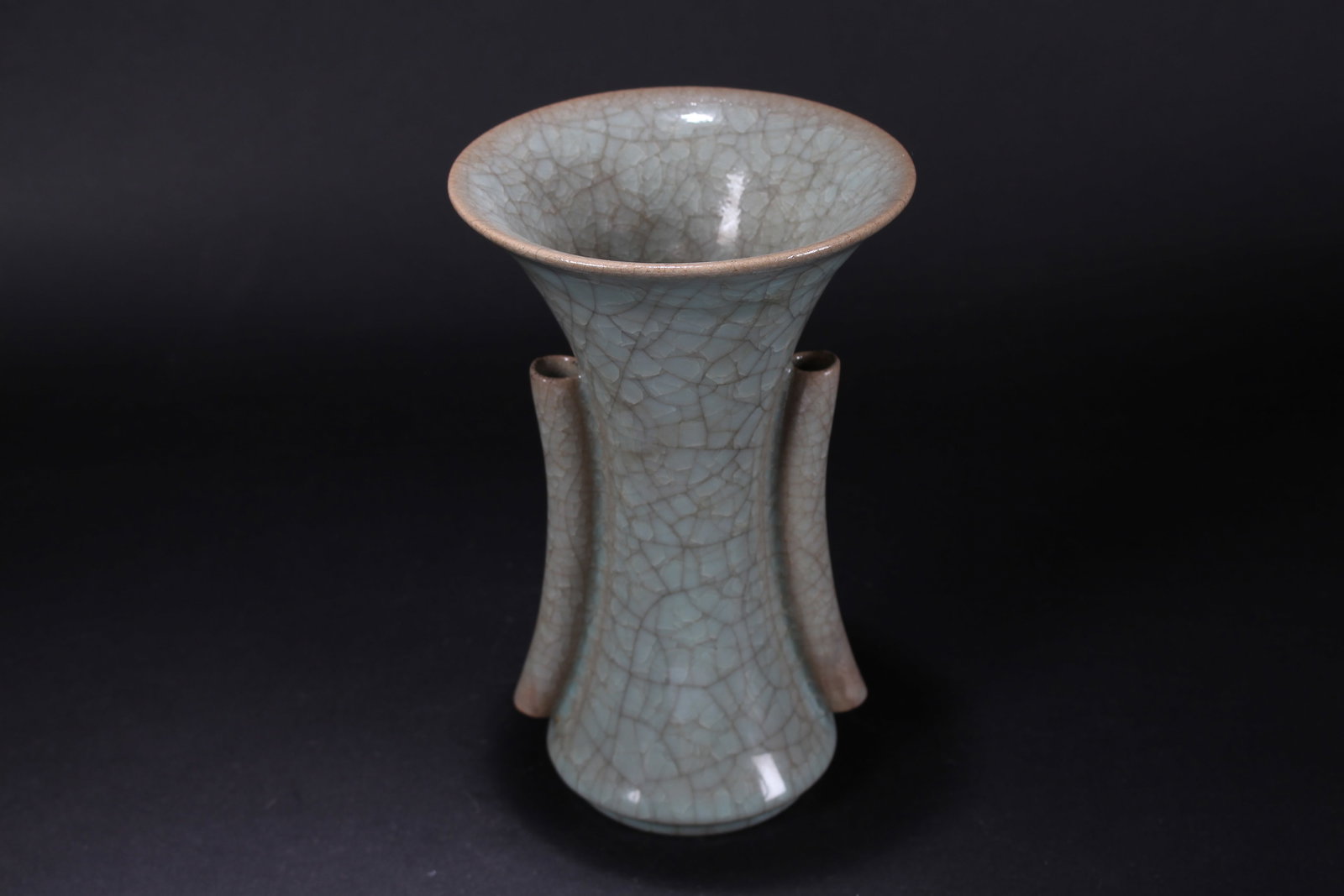 A Chinese Crack-fortune Duo-handle Porcelain Vase: A Chinese Crack-fortune Duo-handle Porcelain Vase. Height: 8.5 (inch). Opening Diameter: 5.5 (inch).