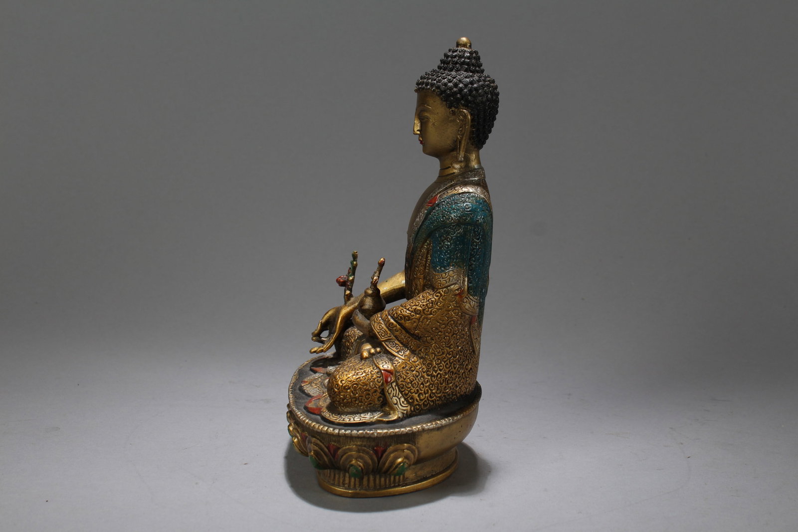 A Chinese Religious Fortune Buddha Statue - 4