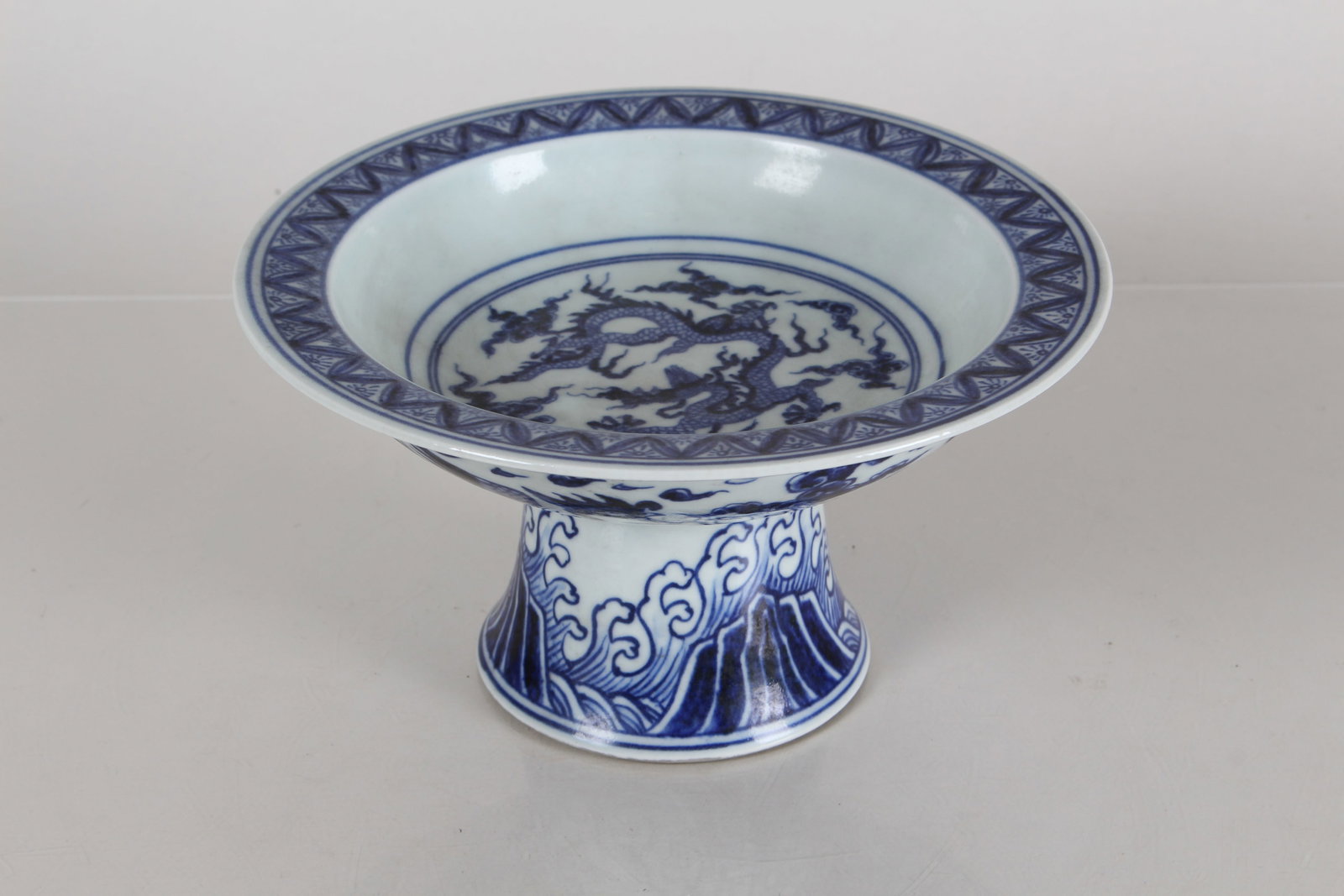 A Chinese Dragon-decorating High-end Blue and White Porcelain Fortune Bowl: A Chinese Dragon-decorating High-end Blue and White Porcelain Fortune Bowl. Height: 4.25 (inch). Opening Diameter: 8 (inch).