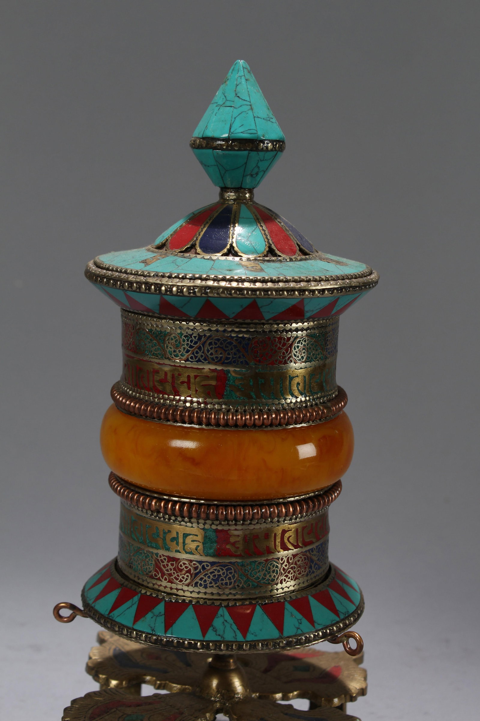 A Tibetan Religious Fortune Statue - 2