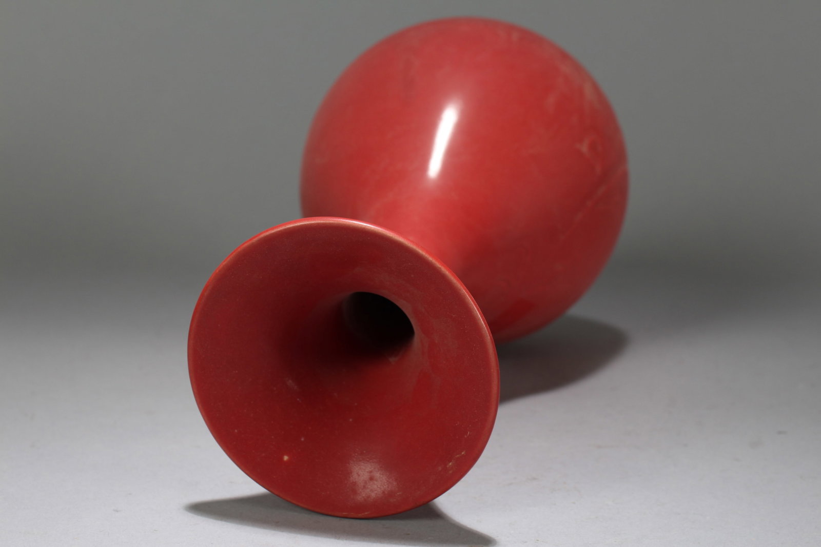 A Chinese Red-coding Religious Porcelain Fortune Vase - 4