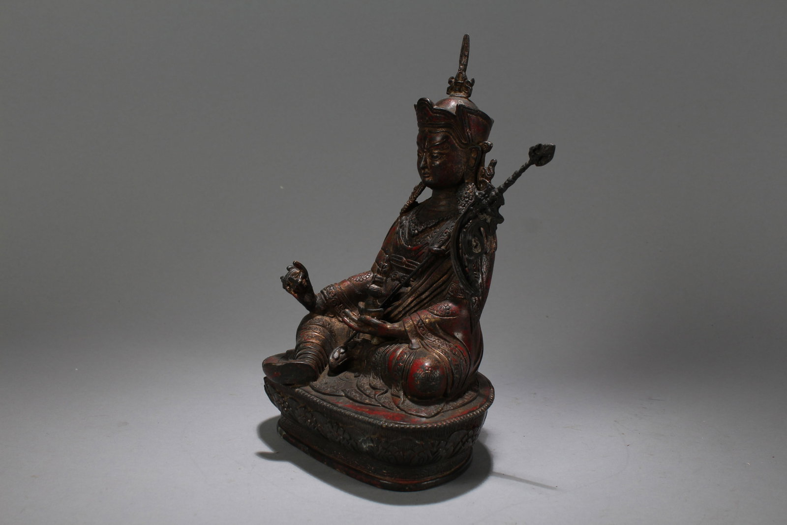 A Chinese Religious Fortune Buddha Statue - 5