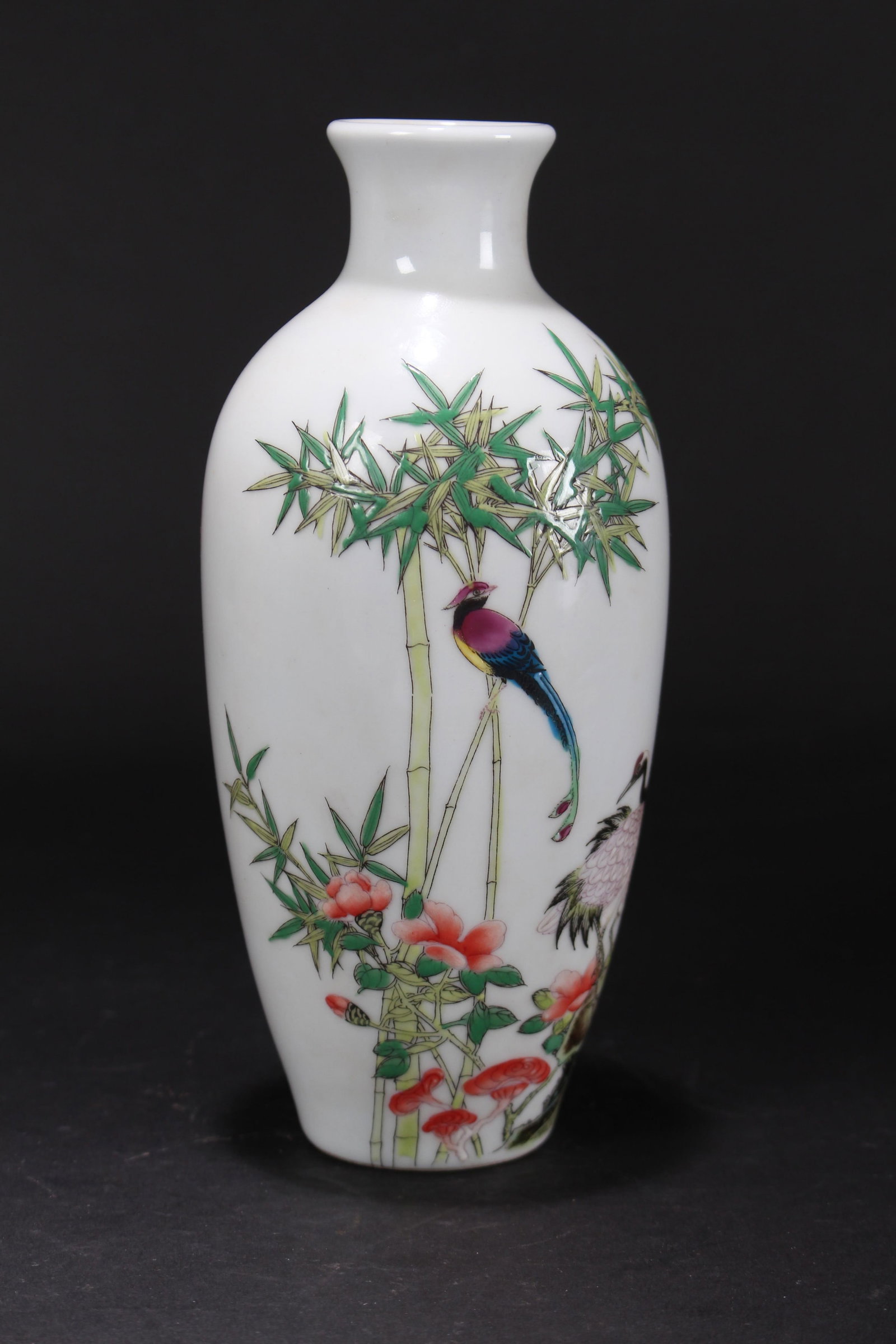 A Chinese White-coding Nature-sceen Porcelain Fortune Vase: A Chinese White-coding Nature-sceen Porcelain Fortune Vase . Height: 8 (inch). Opening Diameter: 2 (inch).