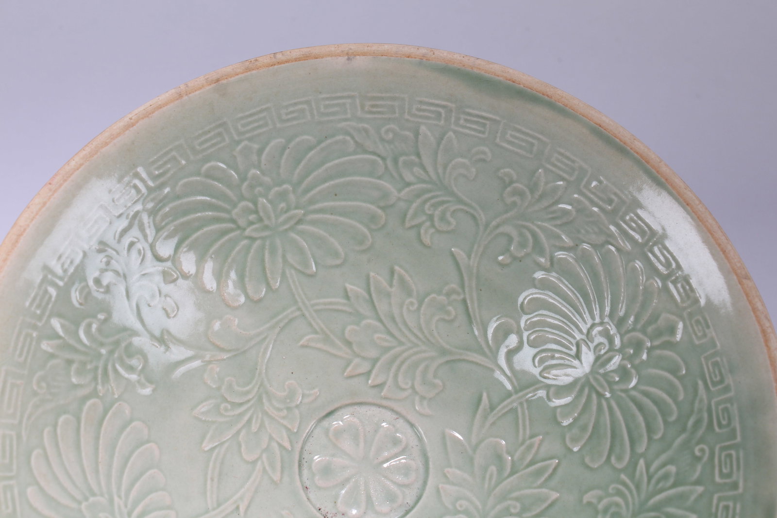 A Chinese Circular Anicent-framing Porcelain Bowl: A Chinese Circular Anicent-framing Porcelain Bowl. Height: 2.5 (inch). Opening Diameter: 8.5 (inch).