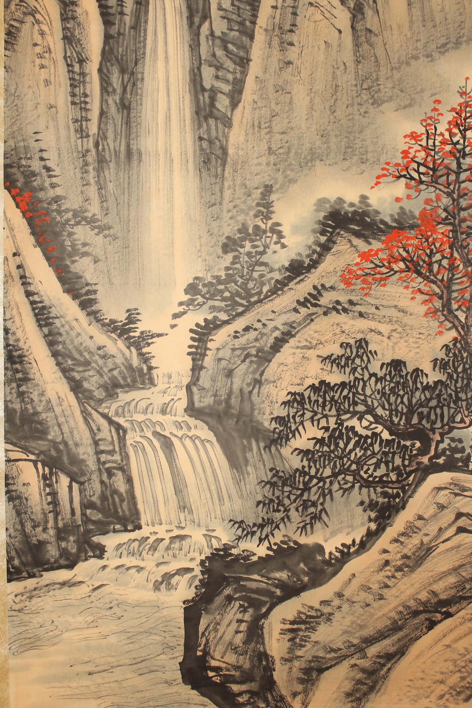A Chinese Abstract-style Fortune Mountain-view Scroll - 4