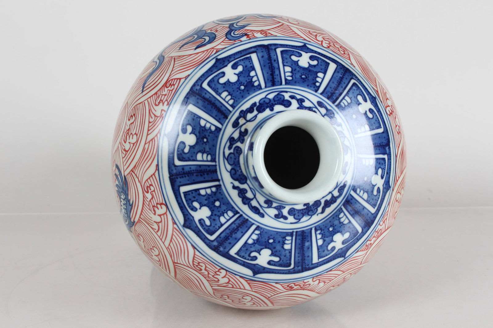 A Chinese Pink-coding Porcelain Fortune Vase - 4