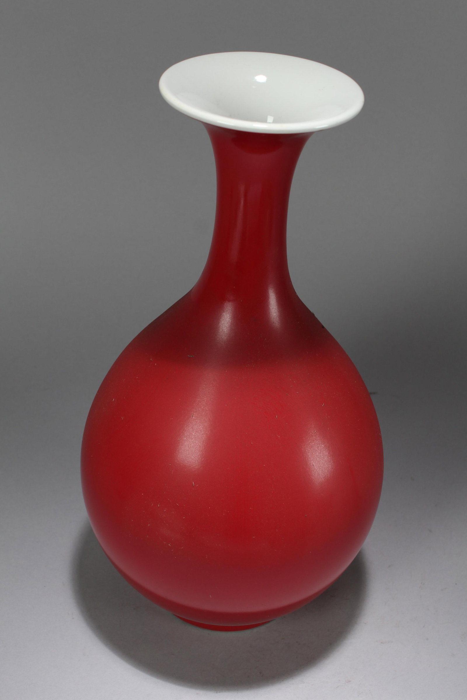 A Chinese Religious Red-coding Porcelain Fortune Vase - 2