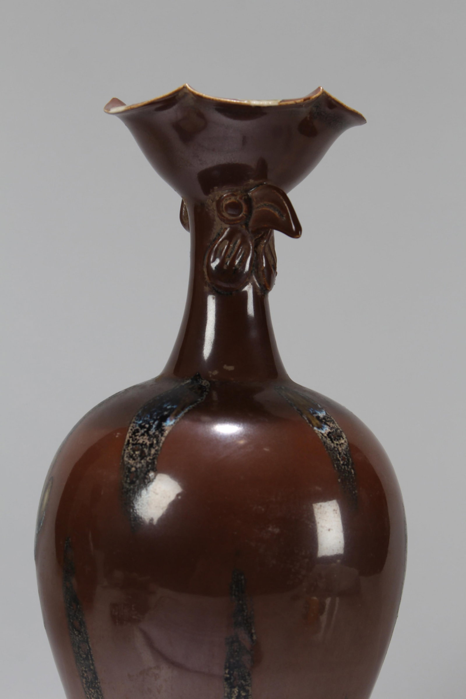 A Chinese Myth-beast Dark-coding Porcelain Fortune Vase - 2