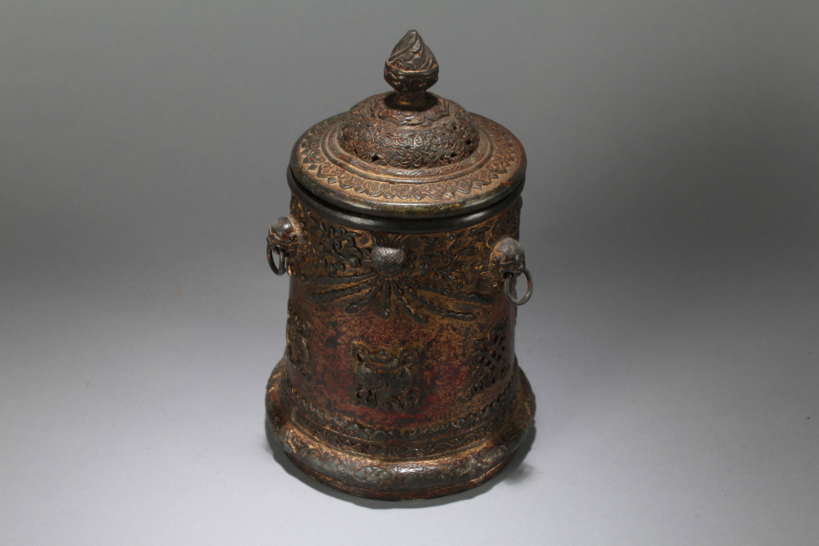 A Chinese Lidded Myth-beast Fortune Statue - 2