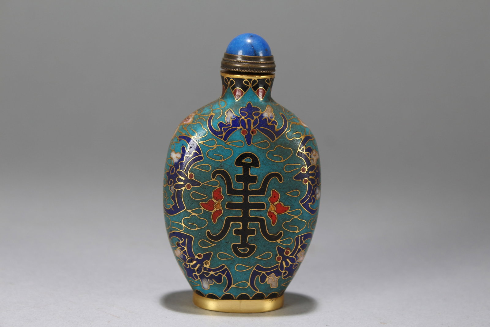 A Chinese Bat-framing Cloisonne Fortune Snuff Bottle: A Chinese Bat-framing Cloisonne Fortune Snuff Bottle. Height : 3 (inch). Width : 2 (inch).