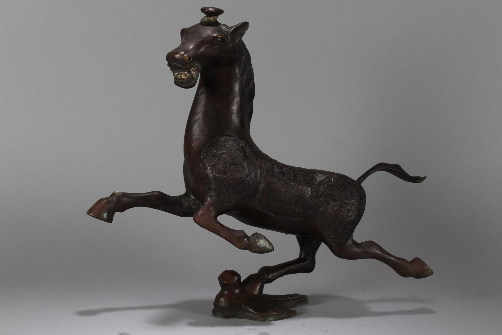 A Chinese Anicent-framing Horse-portrait Religious Fortune Statue: A Chinese Anicent-framing Horse-portrait Religious Fortune Statue. Height : 12.5 (inch). Width : 15 (inch). Length : 3 (inch).
