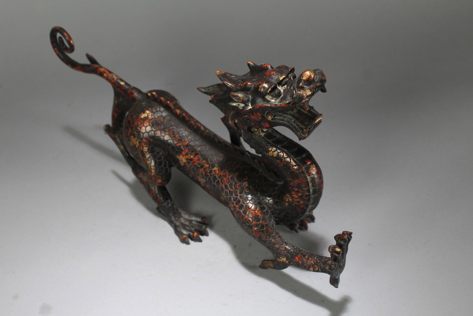 A Chinese Massive Dragon-decorating Religious Fortune Statue - 5