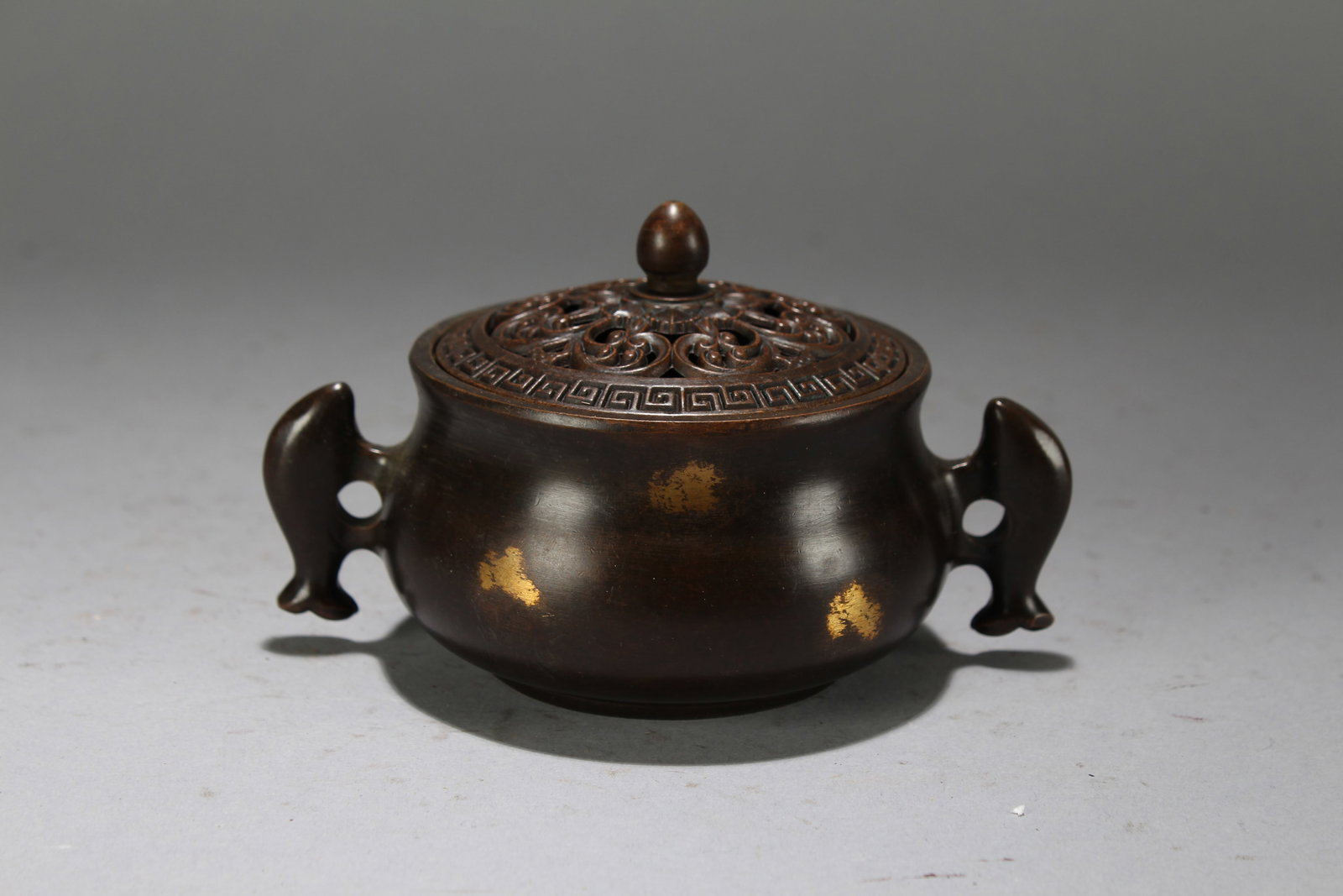 A Chinese Duo-opening Lidded Fortune Censer: A Chinese Duo-opening Lidded Fortune Censer. Height : 3.75 (inch). Width : 5.25 (inch). Length : 3.65 (inch).