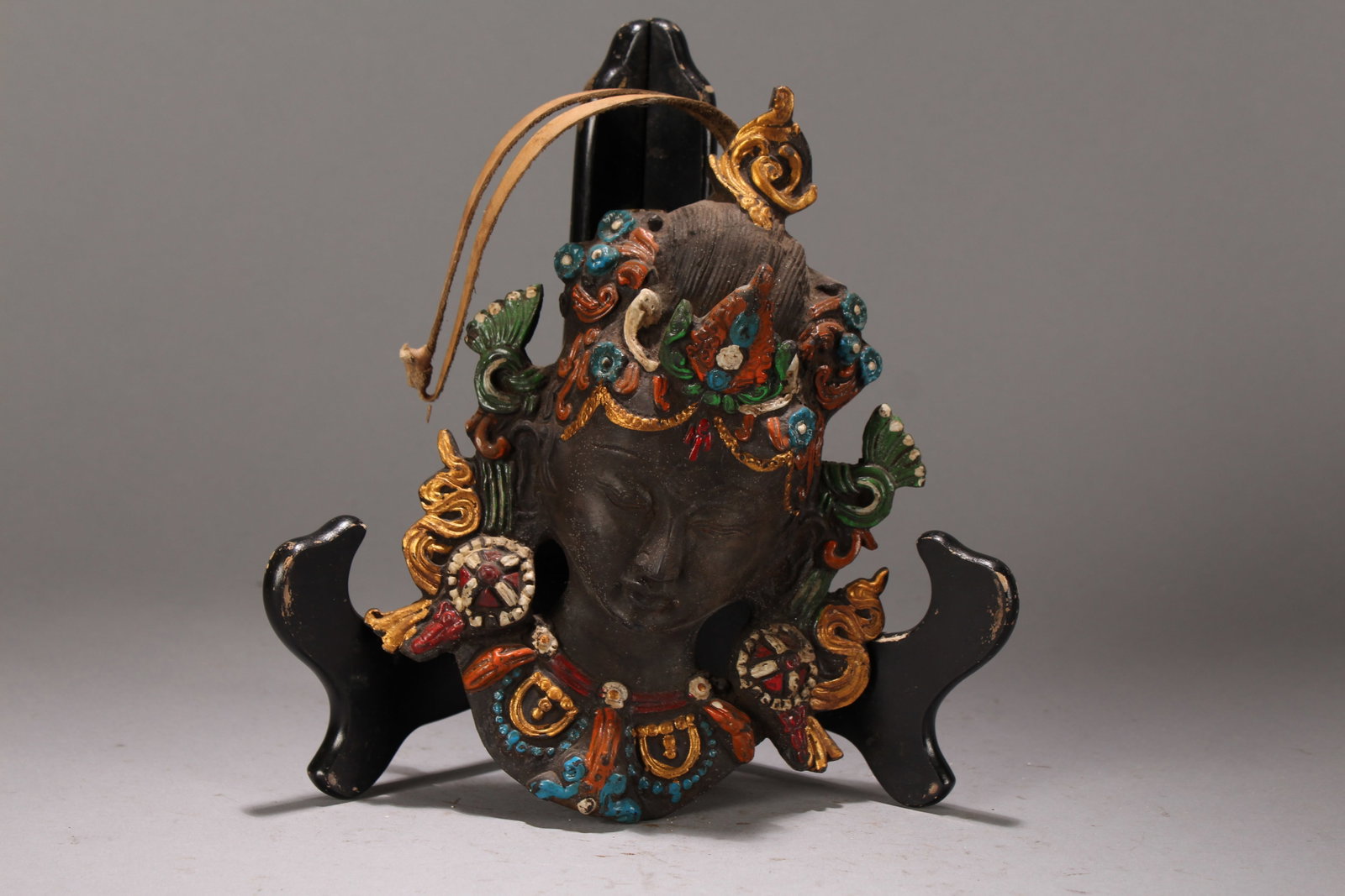 A Chinese Religious Fortune Buddha Statue - 2