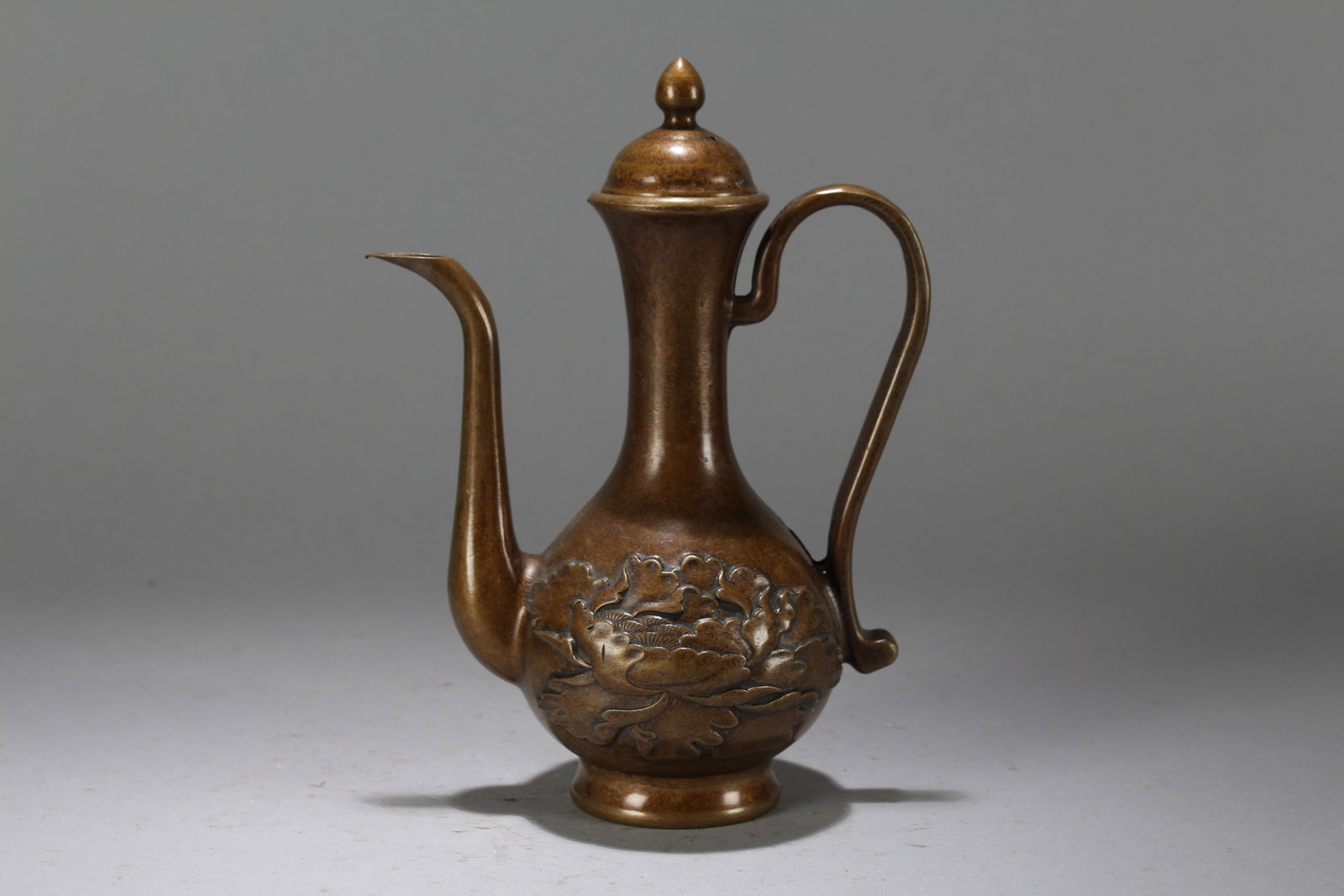 A Chinese Religious Lidded Fortune Ewer - 2