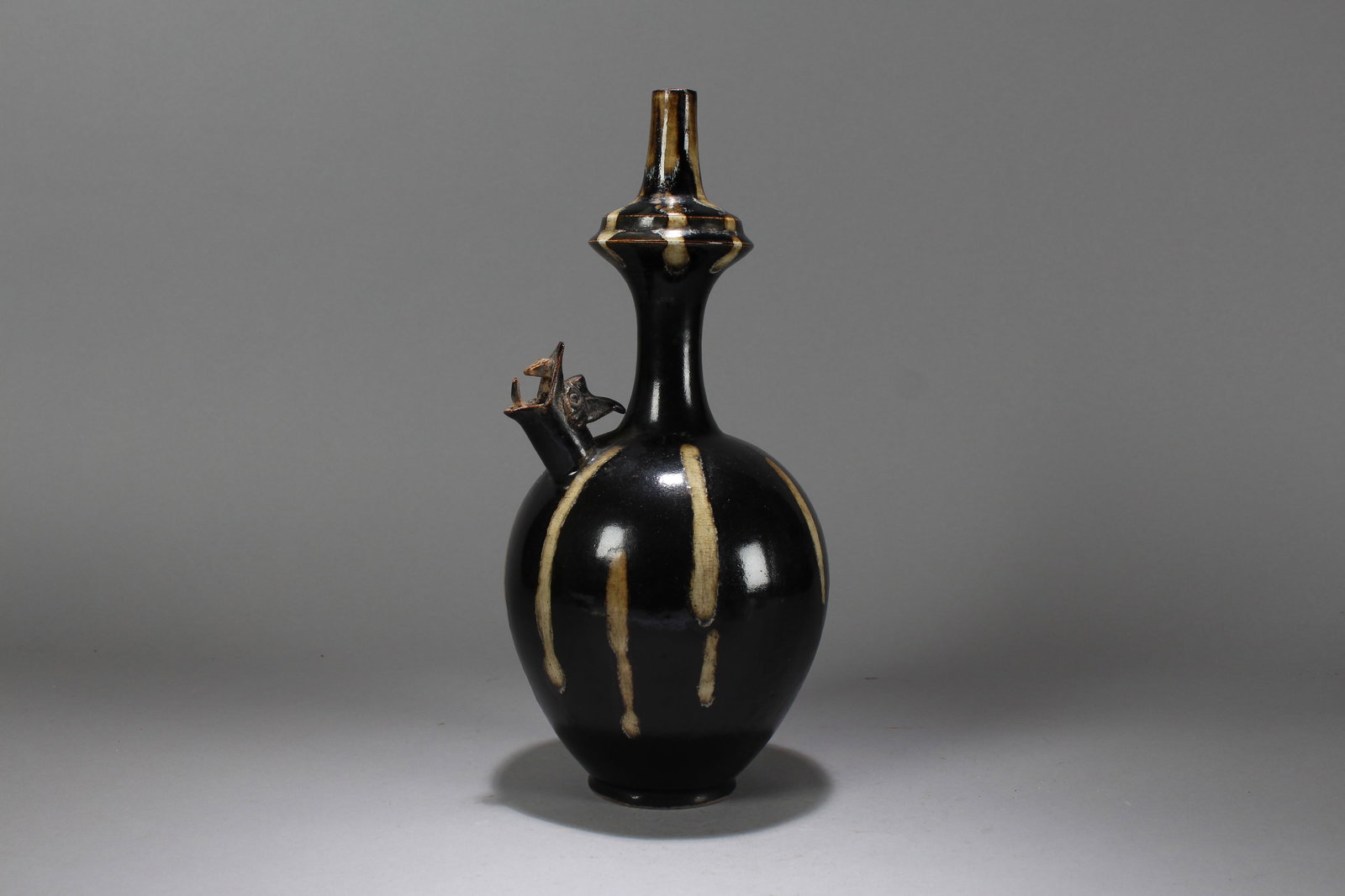 A Chinese Anicent-framing Porcelain Fortune Vase: A Chinese Anicent-framing Porcelain Fortune Vase. Height: 12.5 (inch). Width: 5.5 (inch).