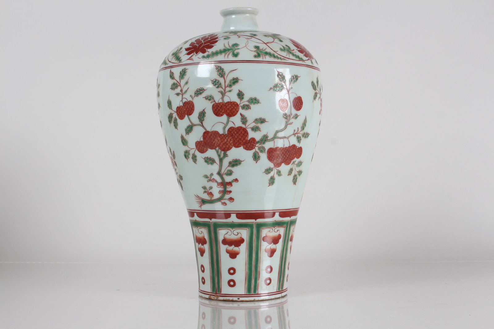 A Chinese Fruit-fortune Porcelain Fortune Vase: A Chinese Fruit-fortune Porcelain Fortune Vase . Height: 13 (inch).