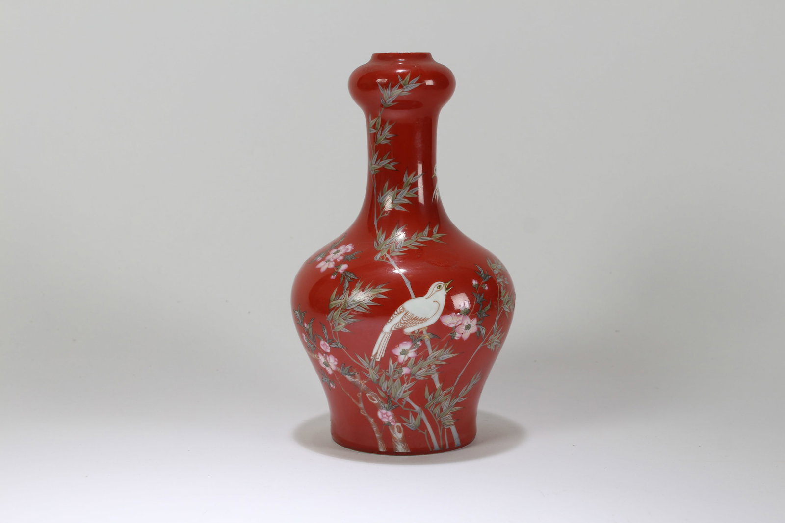 A Chinese Red-coding Detailed Nature-theme Porcelain Fortune Vase: A Chinese Red-coding Detailed Nature-theme Porcelain Fortune Vase. Height: 9 (inch).