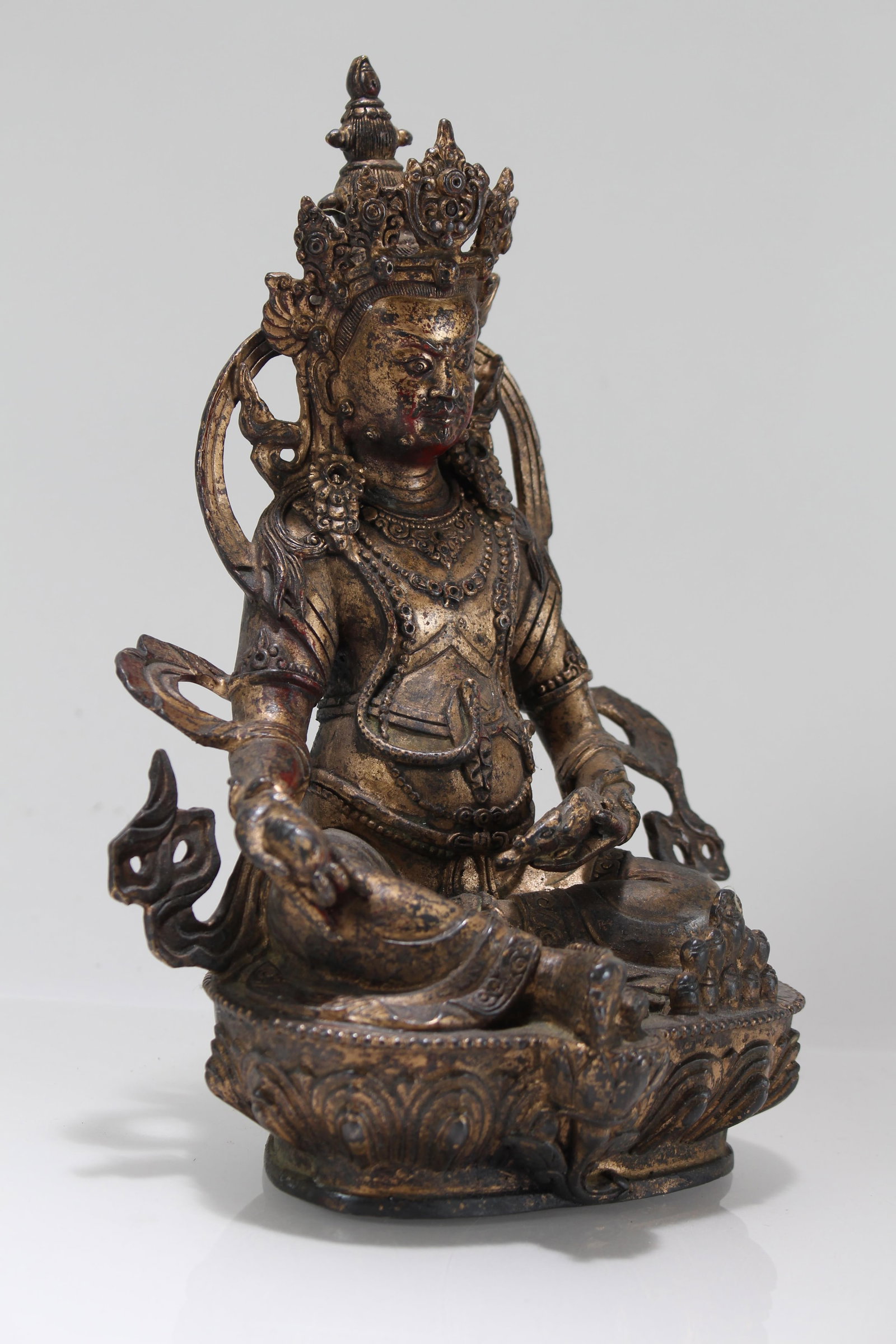 A Chinese Religious Fortune Buddha Statue - 2