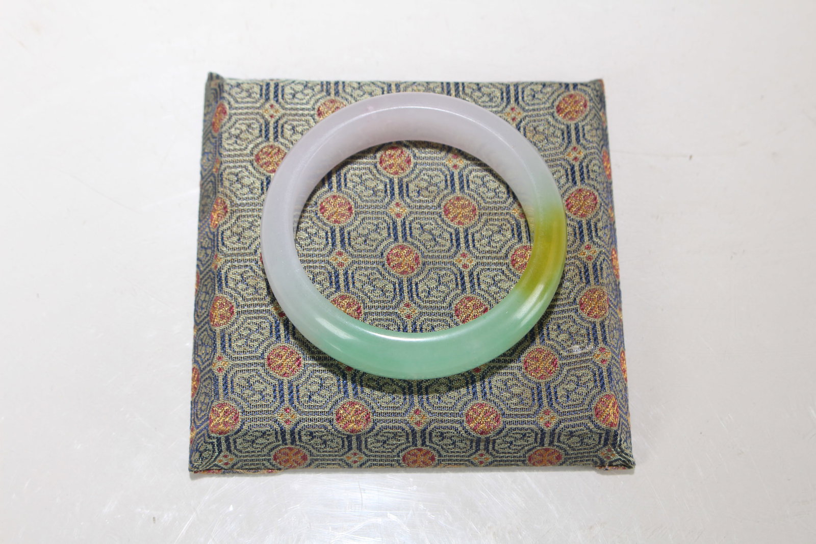 A Chinese Fortune Bangle - 3