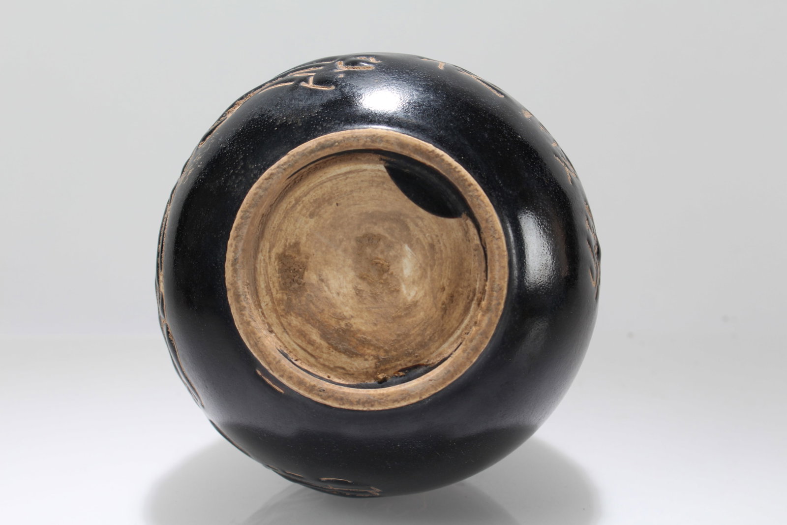 A Chinese Dark-coding Porcelain Anicent-framing Fortune Vase - 4