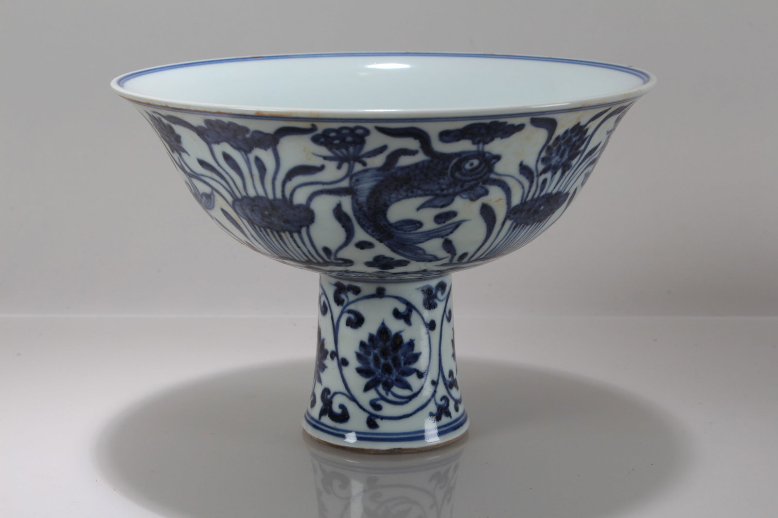 A Chinese Aqua-theme Blue and White Porcelain Cup: A Chinese Aqua-theme Blue and White Porcelain Cup. Height: 6.5 (inch). Opening Diameter: 9.25 (inch).