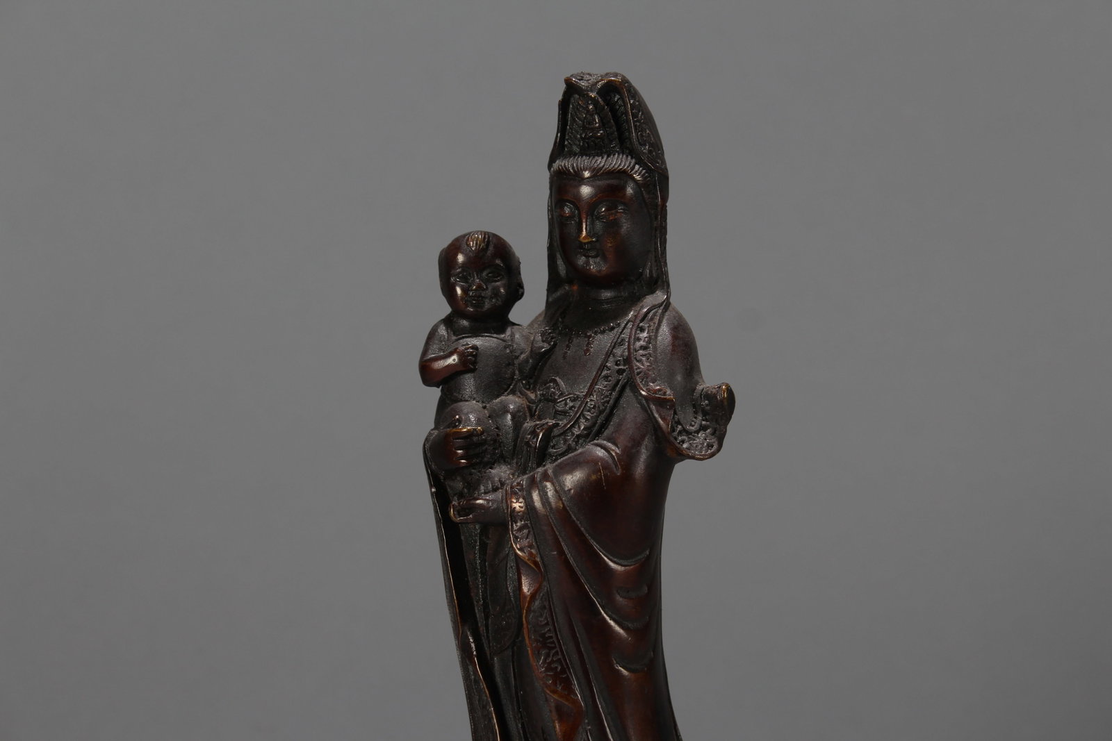 A Chinese Religious Fortune Buddha Statue - 4