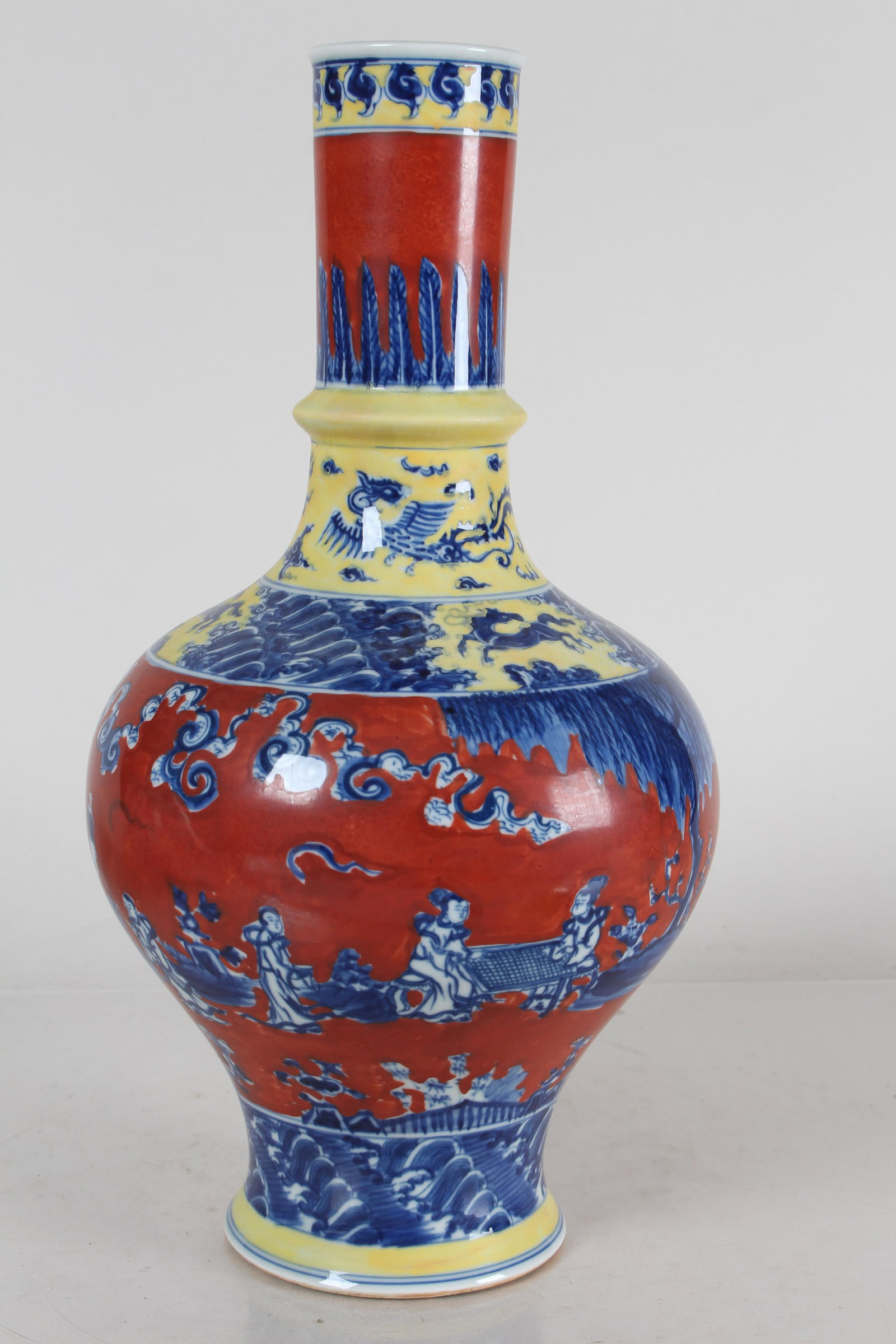 A Chinese Detailed Red-coding Porcelain Fortune Vase - 3
