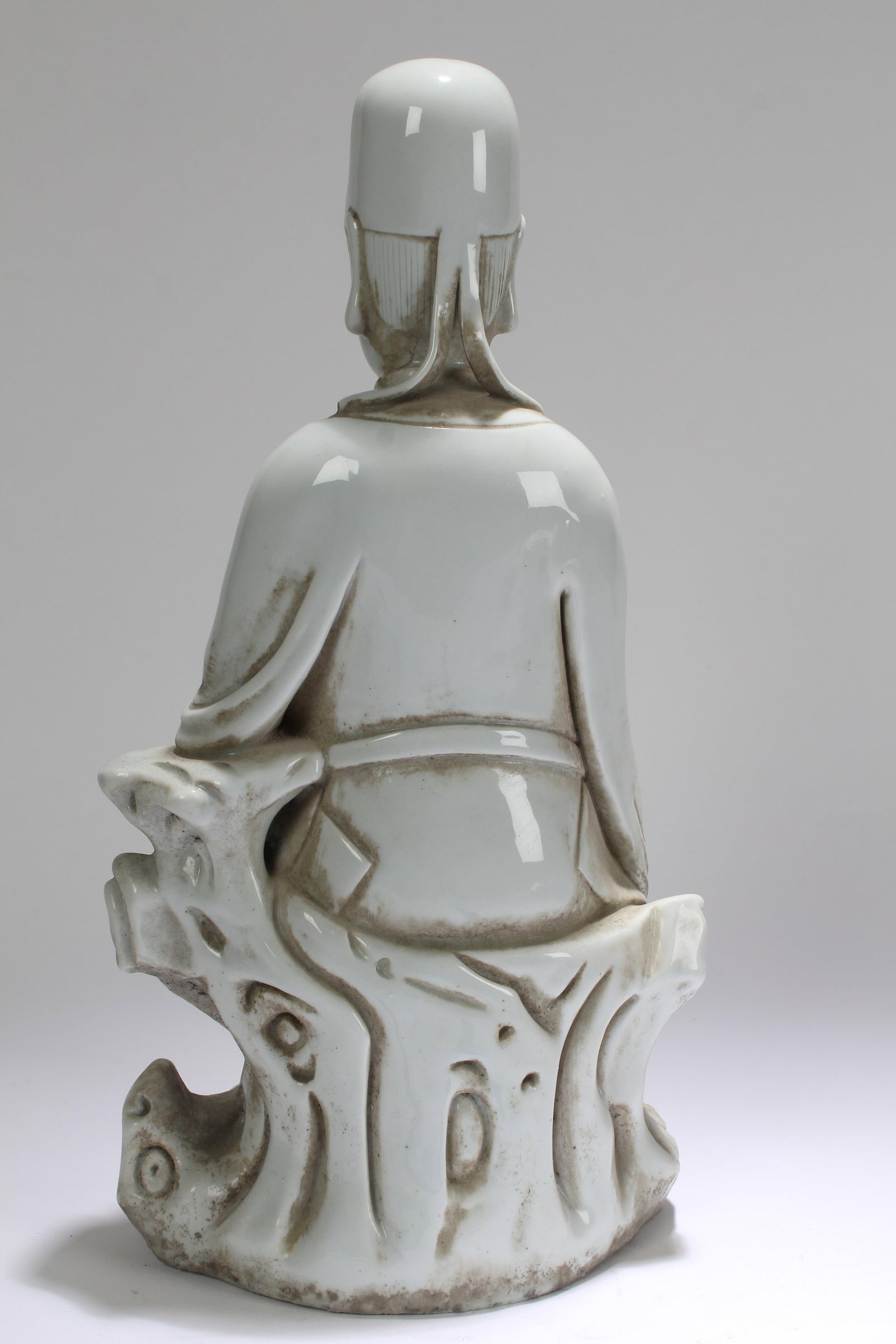 A Chinese White Porcelain Buddha Statue - 3