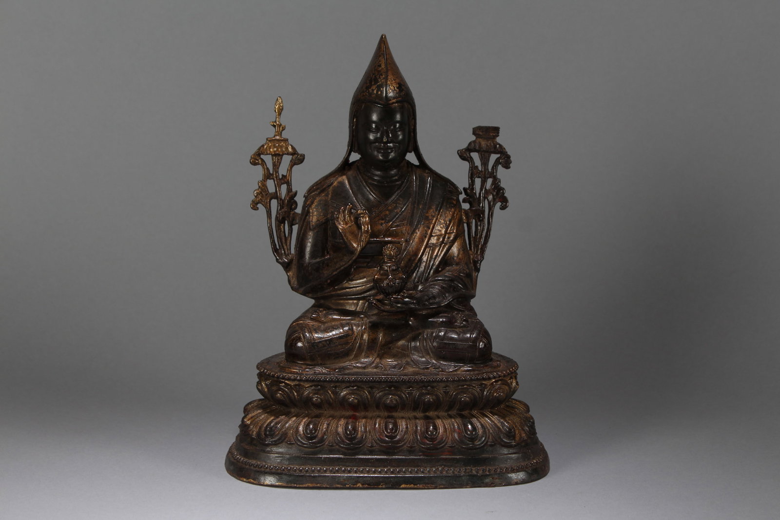 A Chinese Religious Fortune Buddha Statue: A Chinese Religious Fortune Buddha Statue. Height : 9.5 (inch). Width : 7 (inch). Length : 5 (inch).